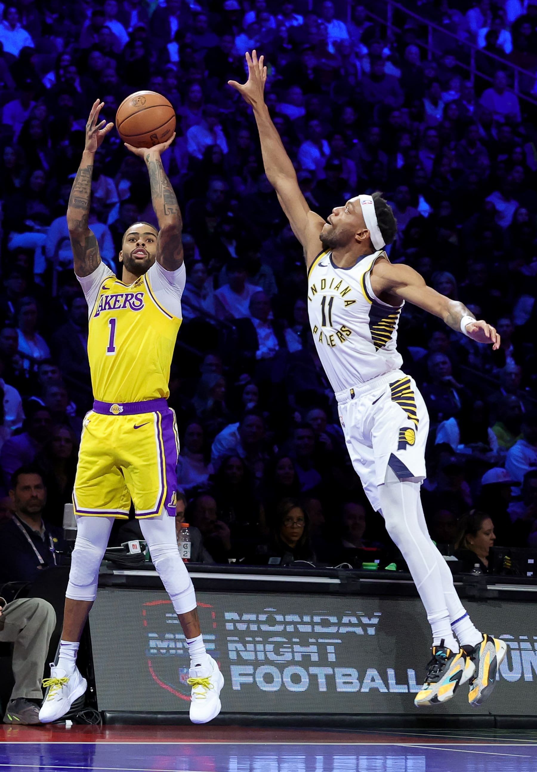Shanghai Sharks Signed JaVale McGee Following D'Angelo Russell Shanghai Sharks Signed JaVale McGee Following D'Angelo Russell