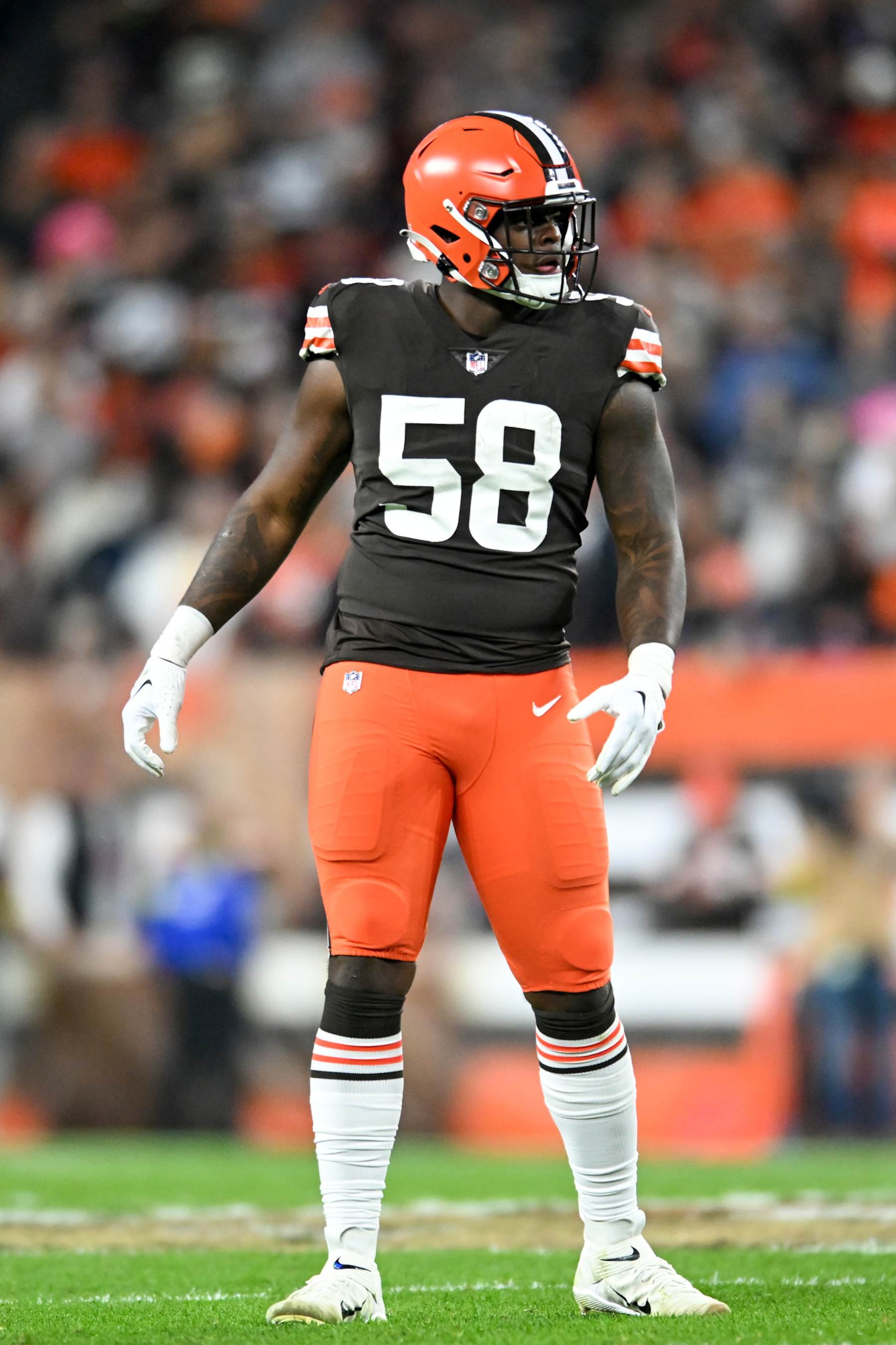 CLEVELAND, OHIO - OCTOBER 31: Isaiah Thomas #58 of the Cleveland Browns looks on during the second half against the Cincinnati Bengals at FirstEnergy Stadium on October 31, 2022 in Cleveland, Ohio. (Photo by Nick Cammett/Diamond Images via Getty Images)