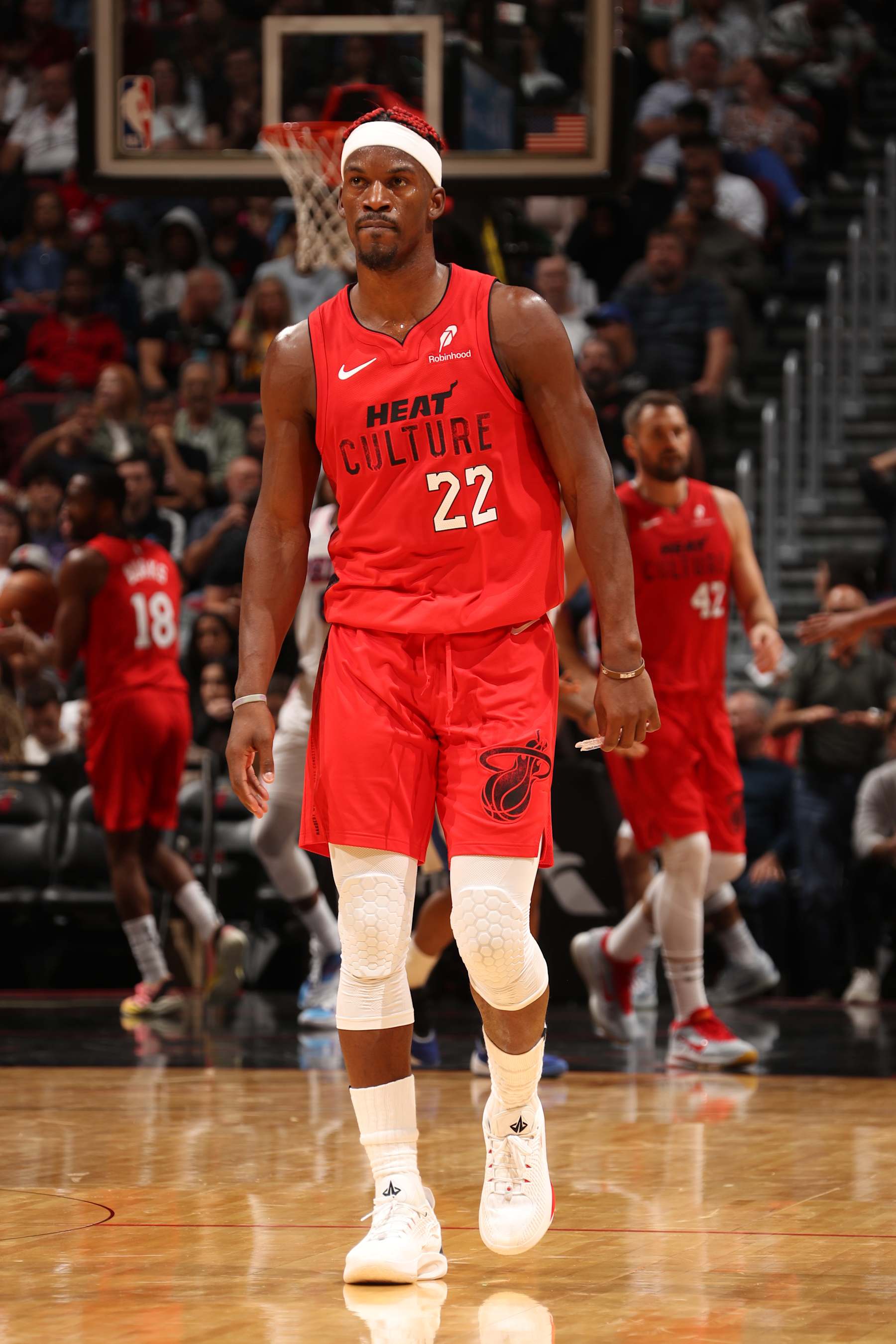 MIAMI, FL - NOVEMBER 18: Jimmy Butler #22 of the Miami Heat looks on during the game against the Philadelphia 76ers on November 18, 2024 at Kaseya Center in Miami, Florida. NOTE TO USER: User expressly acknowledges and agrees that, by downloading and or using this Photograph, user is consenting to the terms and conditions of the Getty Images License Agreement. Mandatory Copyright Notice: Copyright 2024 NBAE (Photo by Issac Baldizon/NBAE via Getty Images)
