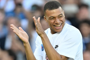 Report: Kylian Mbappé Told PSG He Intends to Leave When Contract Expires Next Season