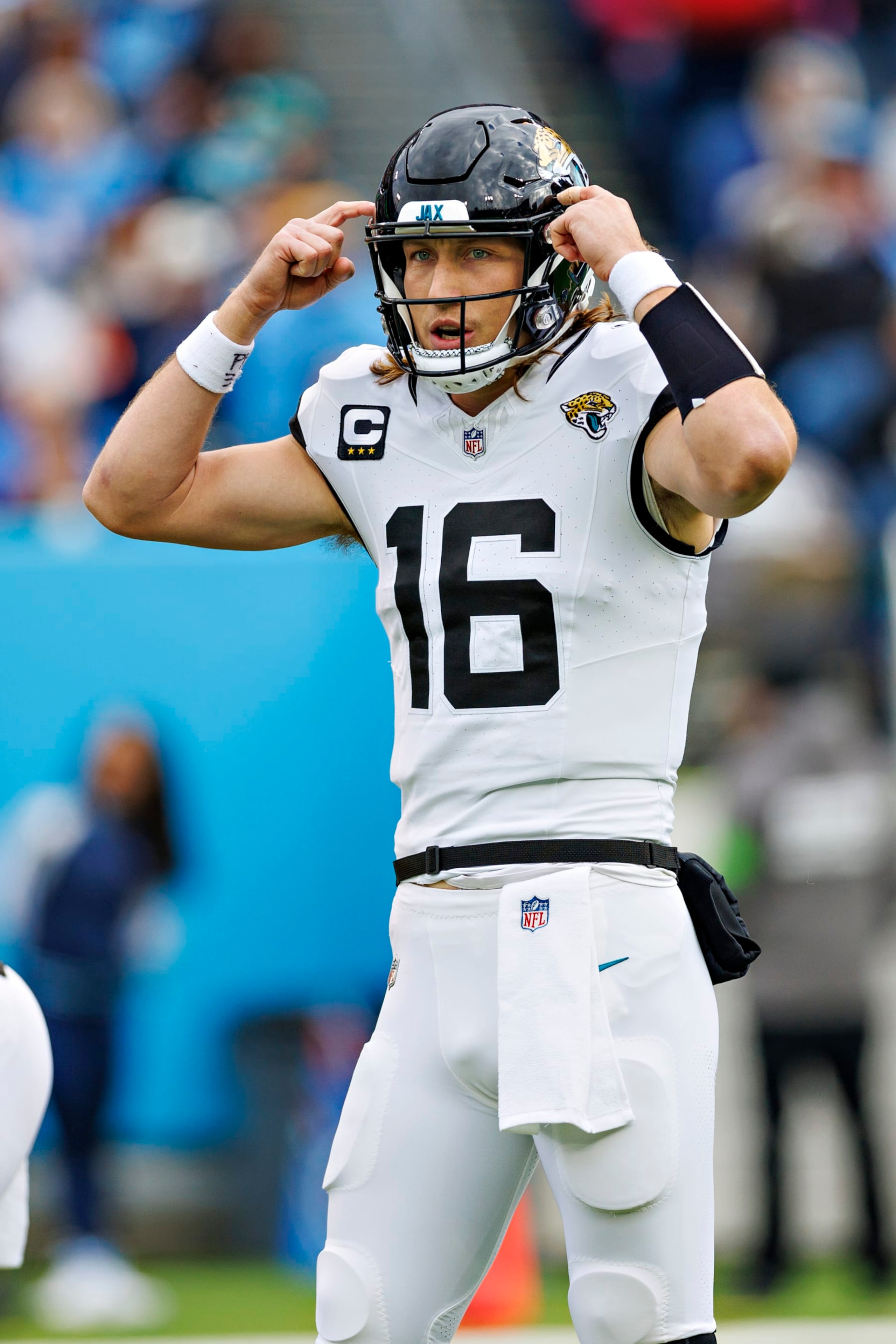 NASHVILLE TENNESSEE - JANUARY 07: Trevor Lawrence #16 of the Jacksonville Jaguars signals the play during the game against the Tennessee Titans in Nashville, Tennessee at Nissan Stadium on January 7, 2024 in Houston, Texas. The Titans defeated the Jaguars 28-20. (Photo by Wesley Hitt/Getty Images) NASHVILLE TENNESSEE - JANUARY 07: Trevor Lawrence #16 of the Jacksonville Jaguars signals the play during the game against the Tennessee Titans in Nashville, Tennessee at Nissan Stadium on January 7, 2024 in Houston, Texas. The Titans defeated the Jaguars 28-20. (Photo by Wesley Hitt/Getty Images)