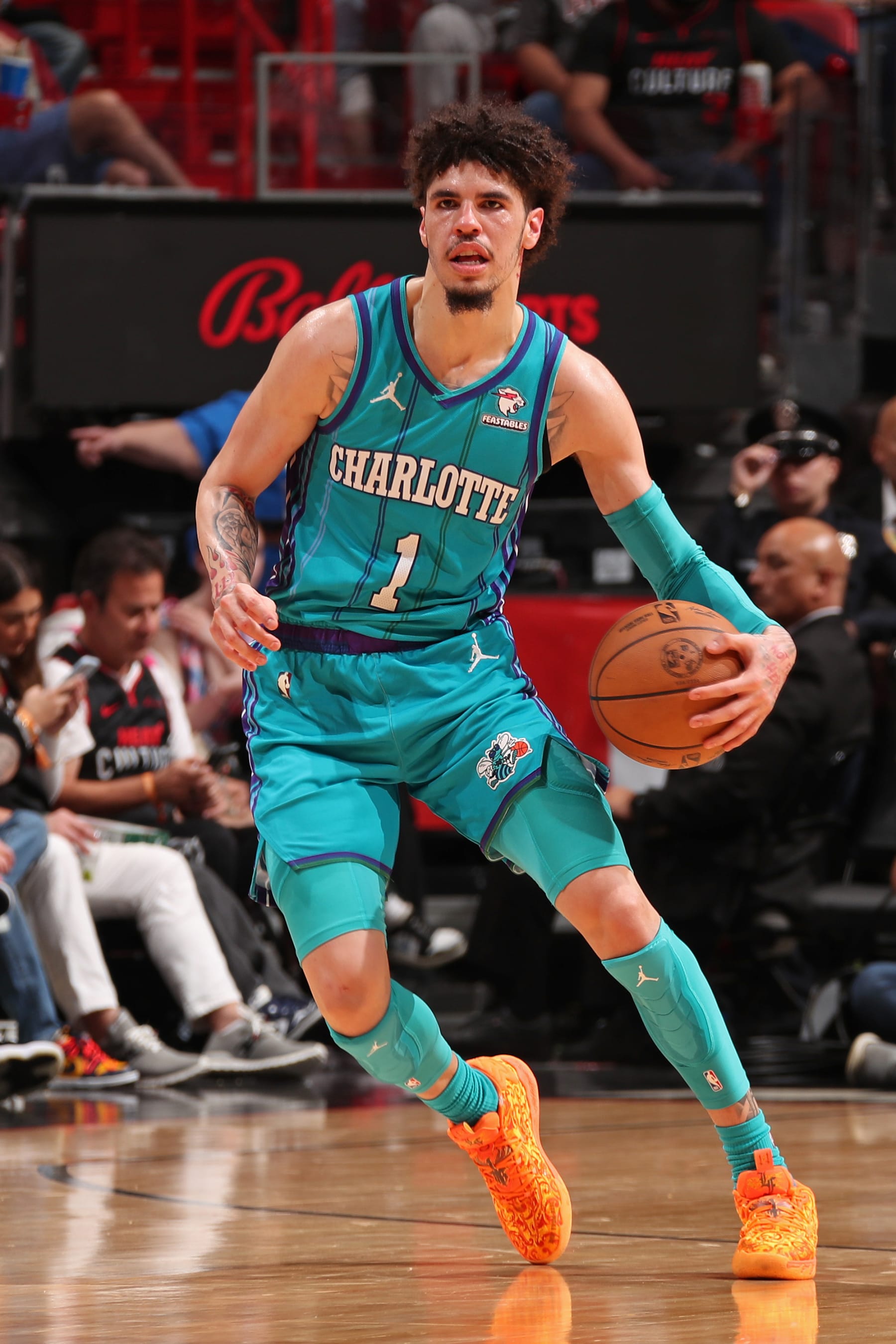 MIAMI, FL - JANUARY 14: LaMelo Ball #1 of the Charlotte Hornets brings the ball up court during the game against the Miami Heat on January 14, 2024 at Kaseya Center in Miami, Florida. NOTE TO USER: User expressly acknowledges and agrees that, by downloading and or using this Photograph, user is consenting to the terms and conditions of the Getty Images License Agreement. Mandatory Copyright Notice: Copyright 2024 NBAE (Photo by Issac Baldizon/NBAE via Getty Images)