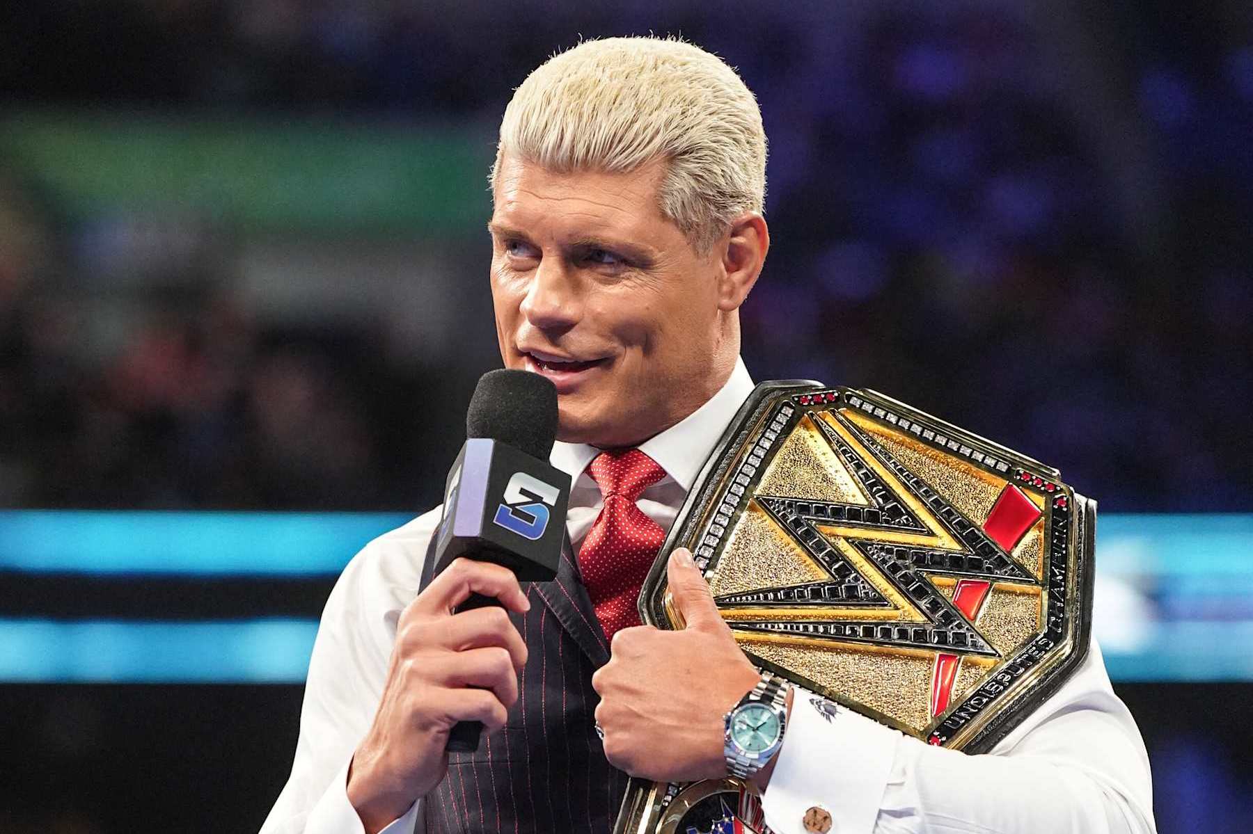 MEMPHIS, TENNESSEE - FEBRUARY 7: Cody Rhodes speaks to Jey Uso during SmackDown at FedExForum on February 7, 2025 in Memphis, Tennessee. (Photo by Heather McLaughlin/WWE via Getty Images)