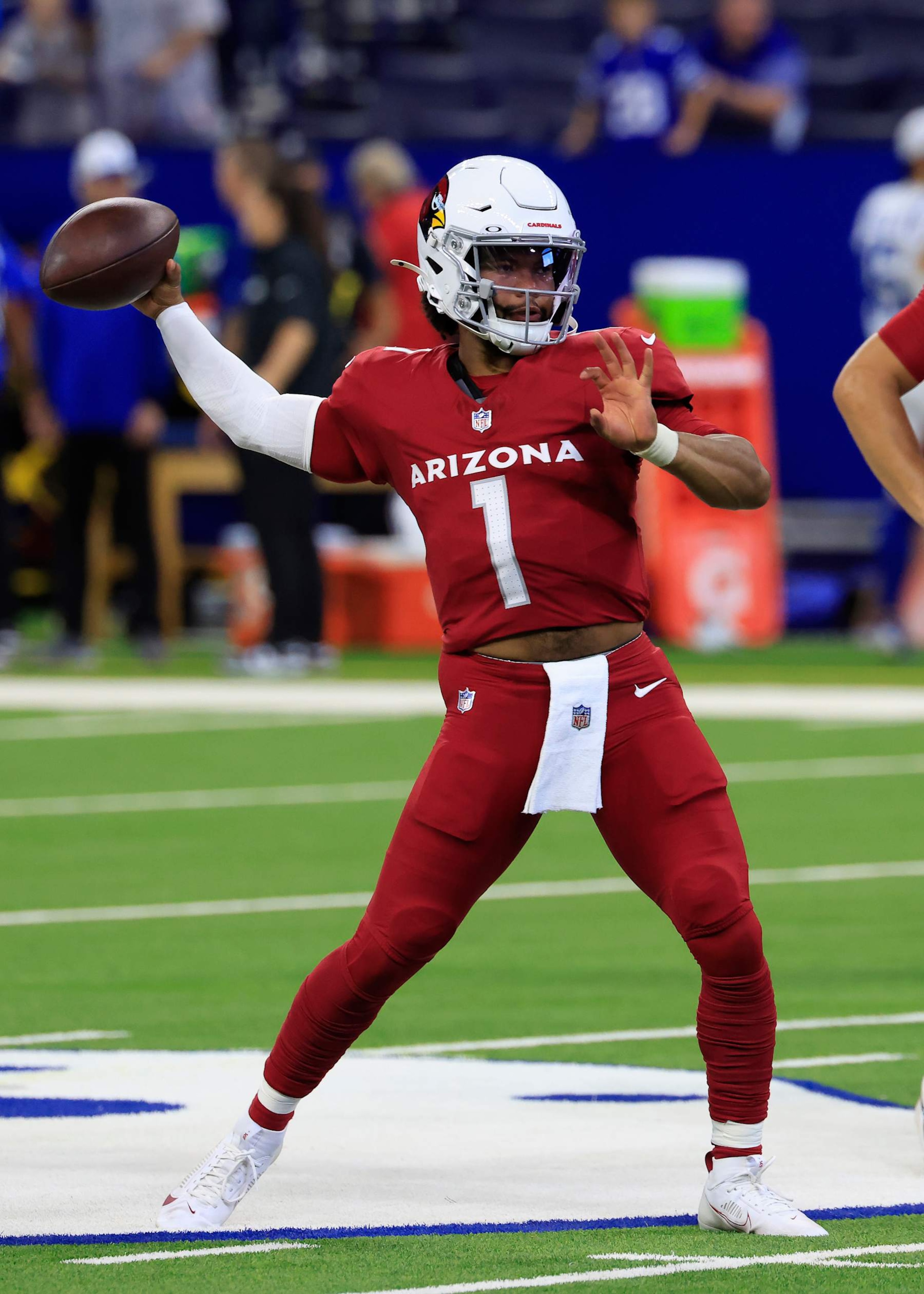 INDIANAPOLIS, INDIANA - AUGUST 17: Kyler Murray #1 of the Arizona Cardinals warms up prior to the game against the Indianapolis Colts at Lucas Oil Stadium on August 17, 2024 in Indianapolis, Indiana. (Photo by Justin Casterline/Getty Images)