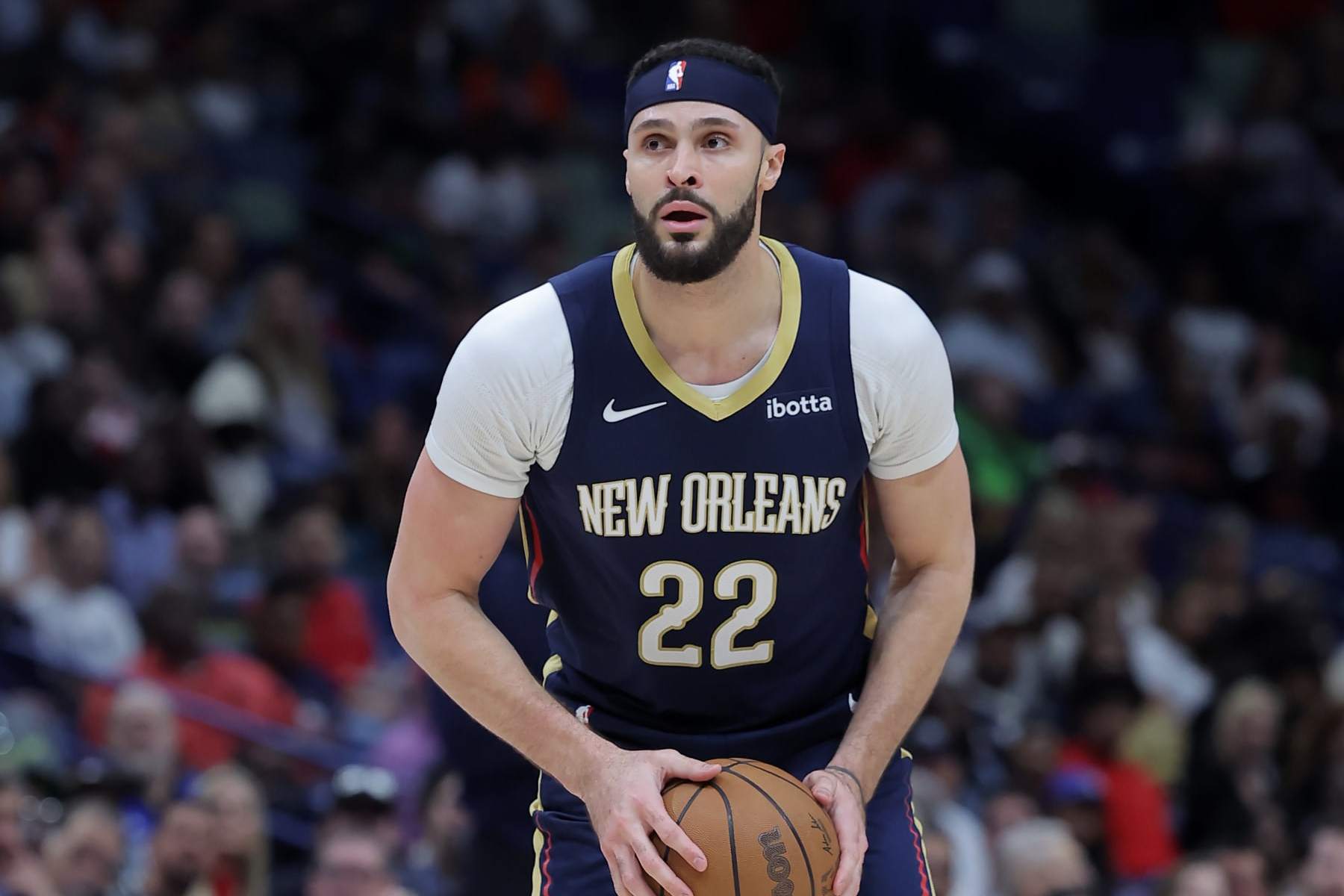 NEW ORLEANS, LOUISIANA - APRIL 03: Larry Nance Jr. #22 of the New Orleans Pelicans drives with the ball against the Orlando Magic during a game at the Smoothie King Center on April 03, 2024 in New Orleans, Louisiana. NOTE TO USER: User expressly acknowledges and agrees that, by downloading and or using this Photograph, user is consenting to the terms and conditions of the Getty Images License Agreement. (Photo by Jonathan Bachman/Getty Images)