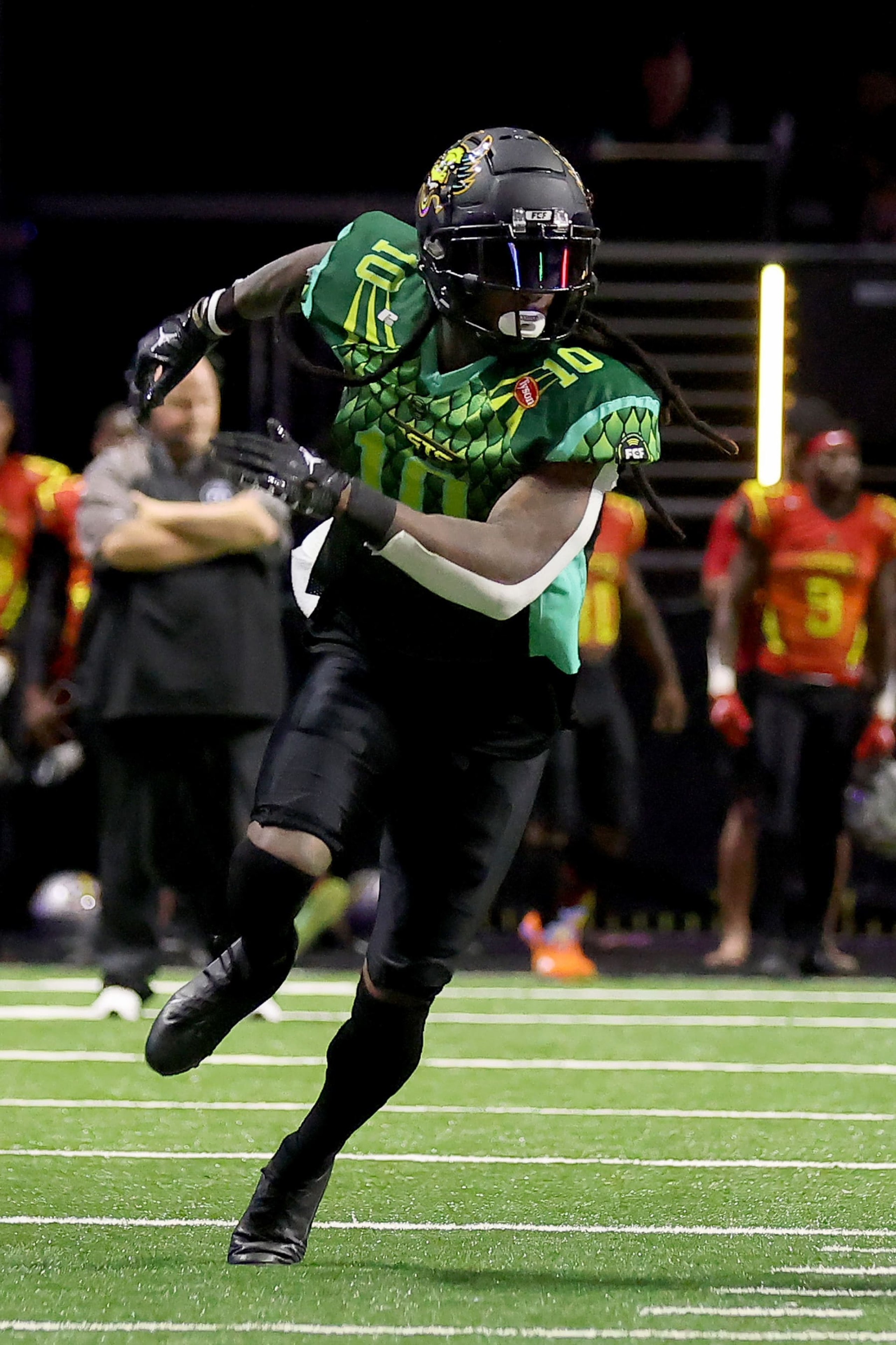 ATLANTA, GEORGIA - MAY 28: Martavis Bryant #10 of the Beasts in action during the second half against the Zappers during Fan Controlled Football Season v2.0 - Week Seven on May 28, 2022 in Atlanta, Georgia. (Photo by Jonathan Bachman/Fan Controlled Football/Getty Images) ATLANTA, GEORGIA - MAY 28: Martavis Bryant #10 of the Beasts in action during the second half against the Zappers during Fan Controlled Football Season v2.0 - Week Seven on May 28, 2022 in Atlanta, Georgia. (Photo by Jonathan Bachman/Fan Controlled Football/Getty Images)