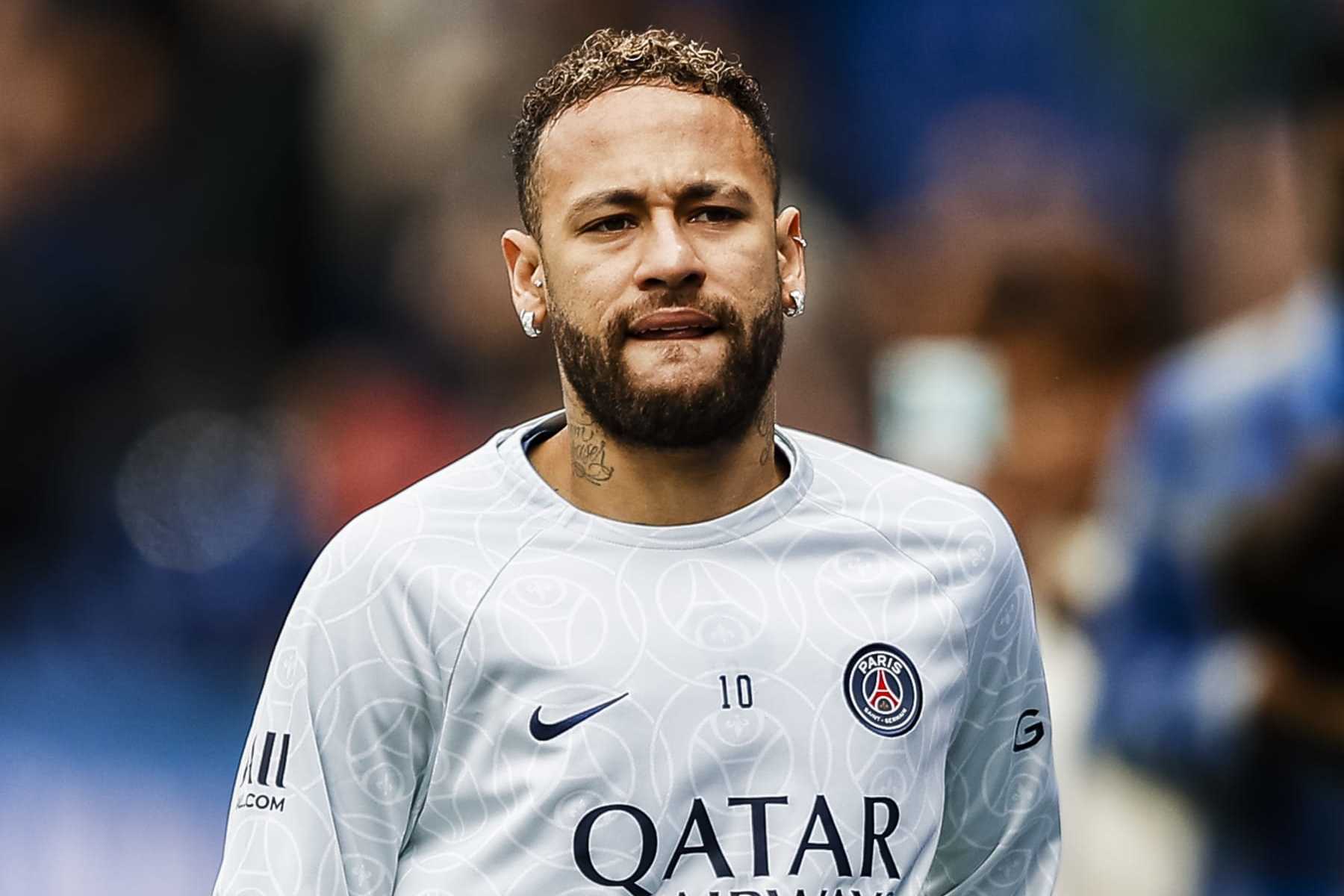 Neymar fined over 3m dollars for building artificial lake without  permission
