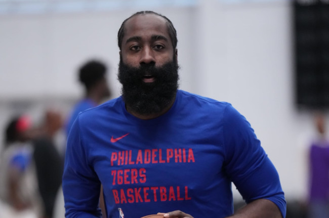 Bleacher Report - The Philadelphia 76ers jerseys A.I. wore