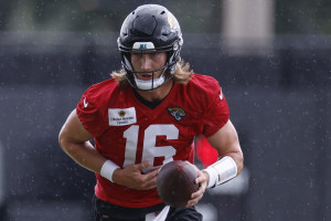 NFL Rumors: QB Salary Cap Discussed By Some Owners Amid Growing Contracts