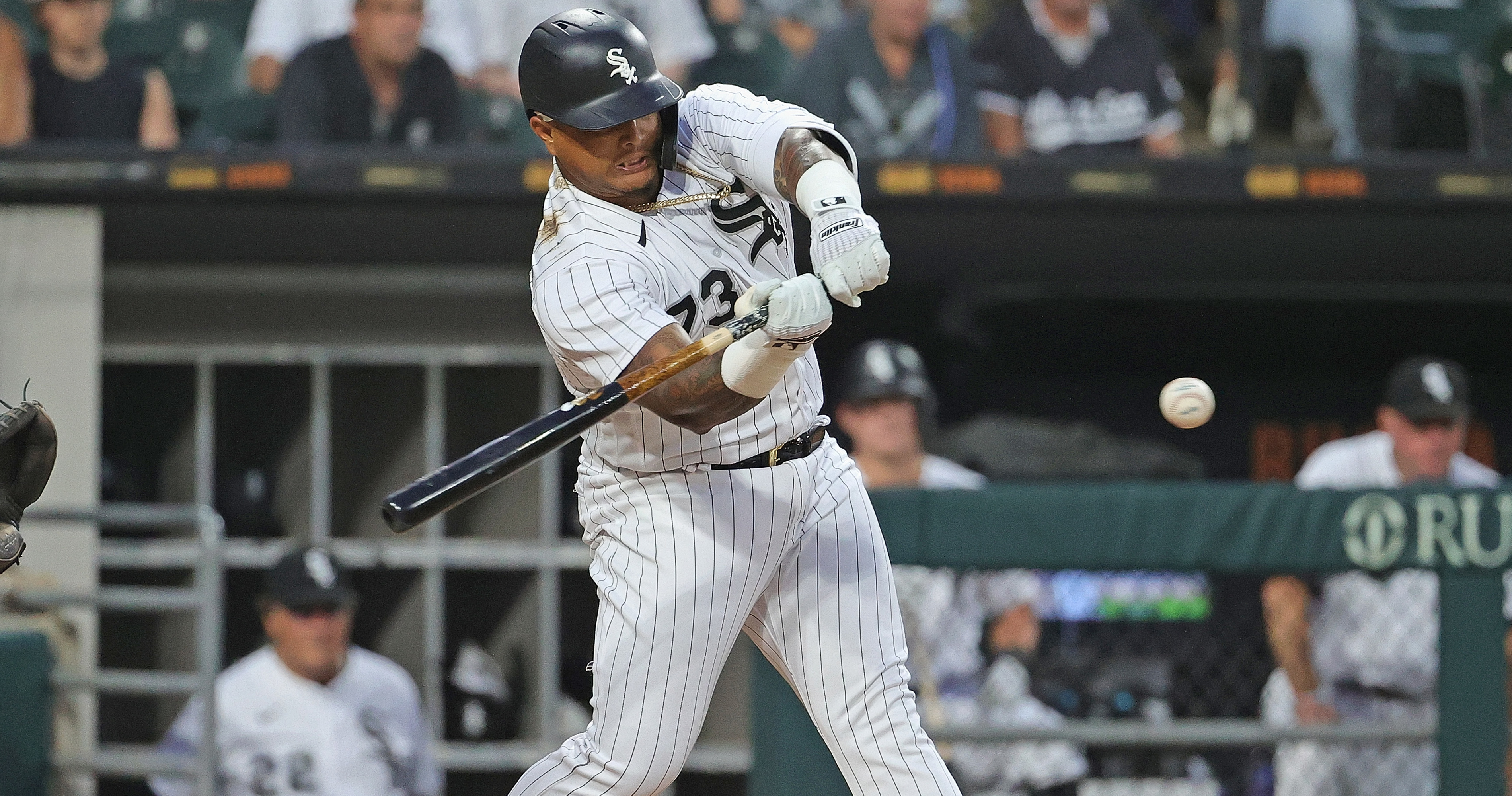 White Sox DH Yermin Mercedes named AL Rookie of the Month