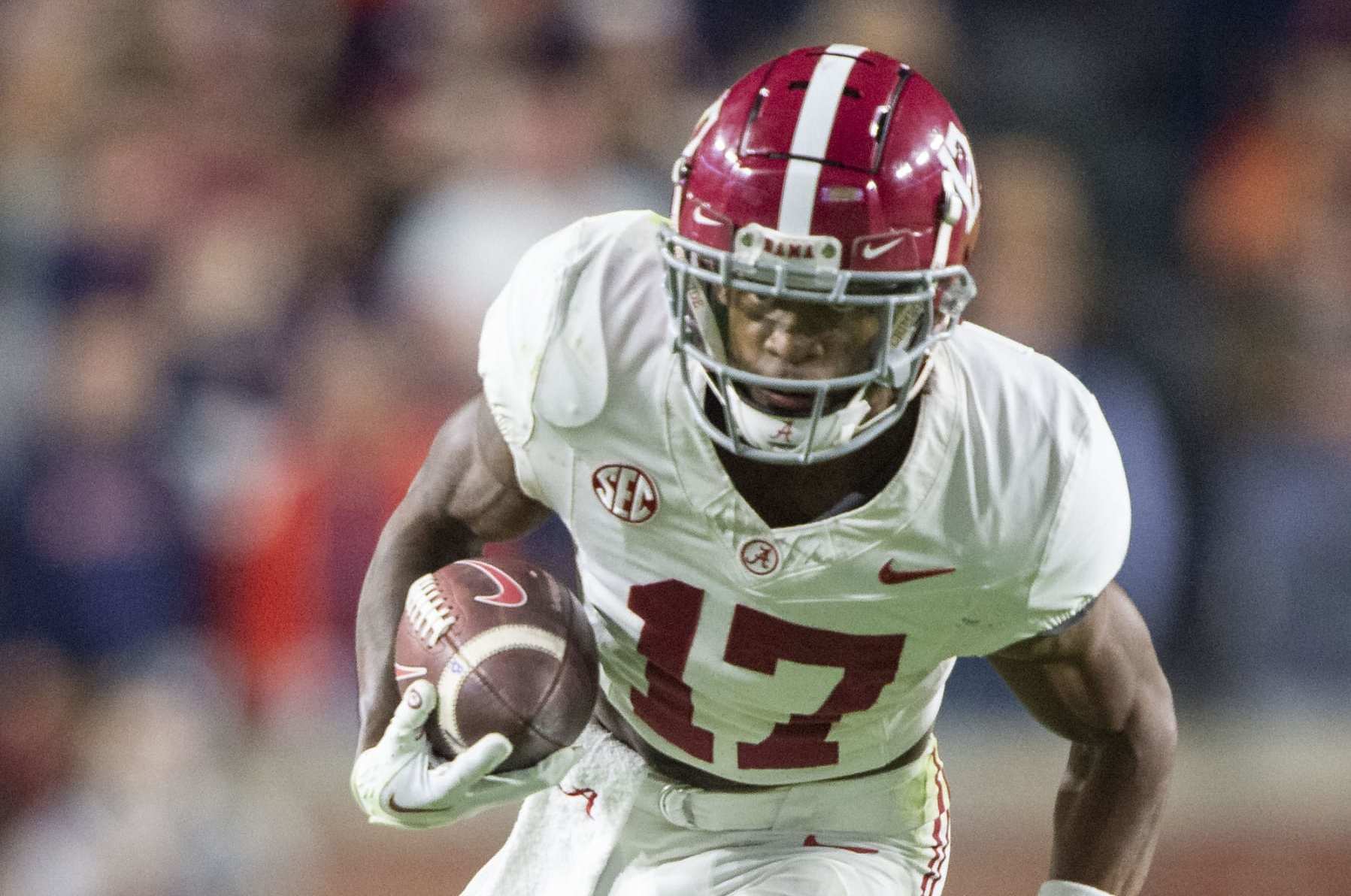 AUBURN, ALABAMA - NOVEMBER 25: Wide receiver Isaiah Bond #17 of the Alabama Crimson Tide during their game against the Auburn Tigers at Jordan-Hare Stadium on November 25, 2023 in Auburn, Alabama. (Photo by Michael Chang/Getty Images)
