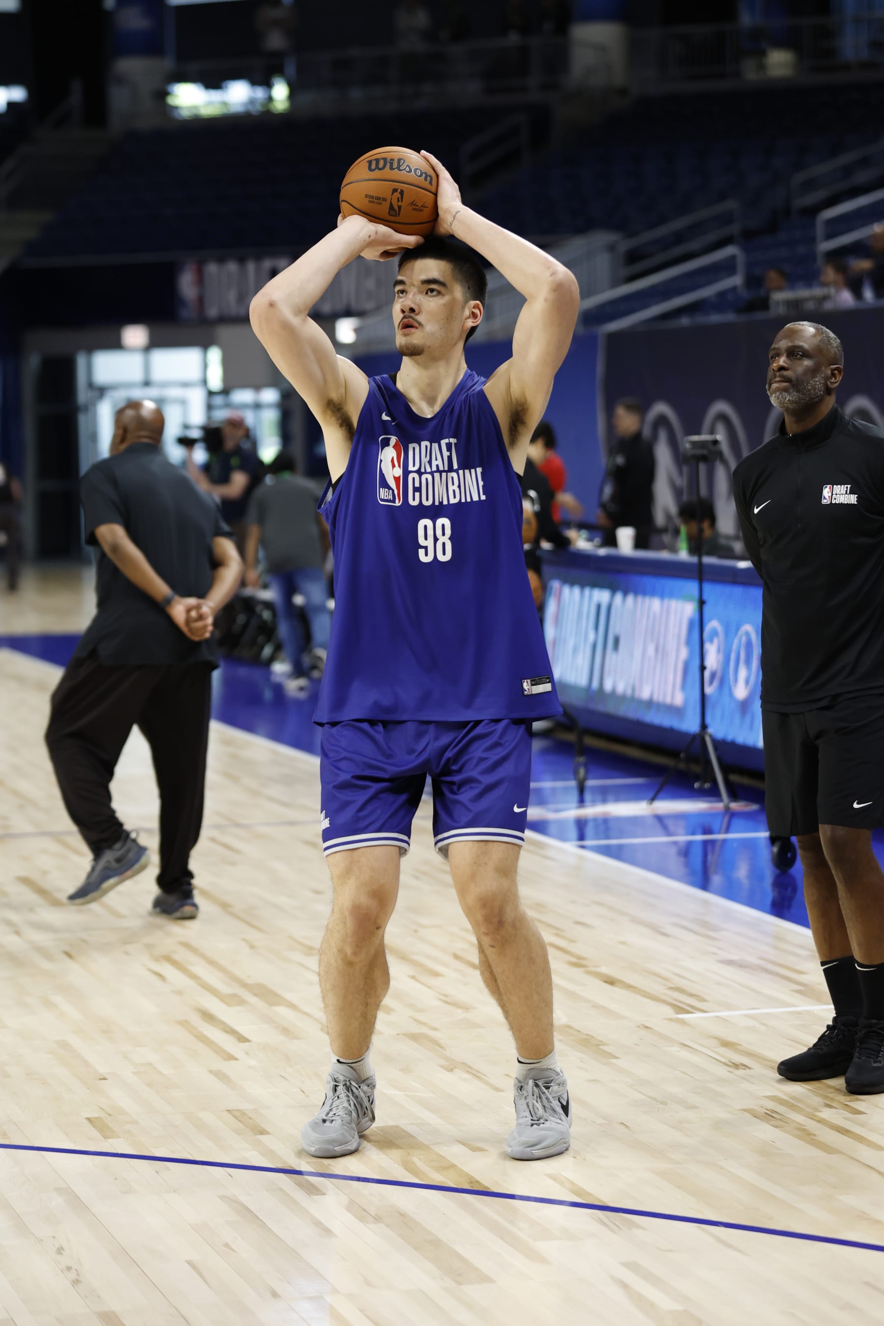 ESPN 2024 NBA Mock Draft Bronny James, Zach Edey to Lakers; Risacher