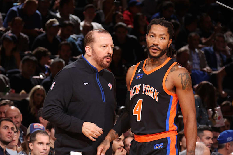 D rose knicks shirt store