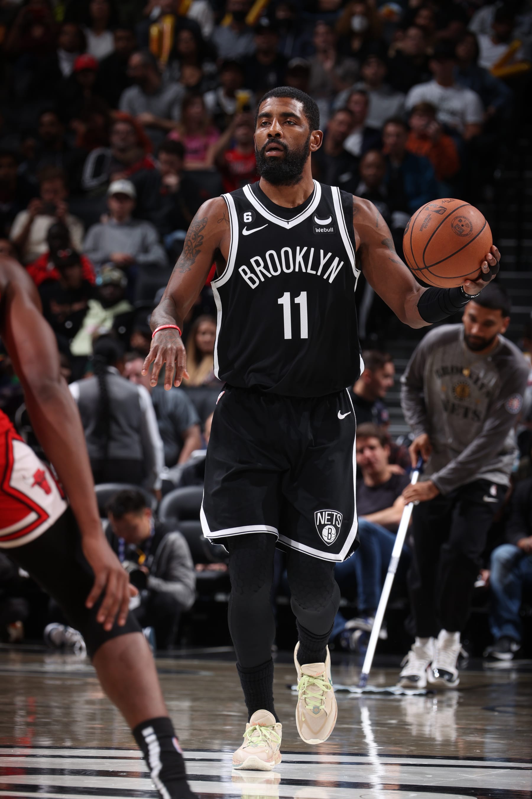 NBA Rumors: Kyrie Irving Is 'Radioactive'; 'Baggage Is Just Too Much' to Be Traded - Vimarsana News