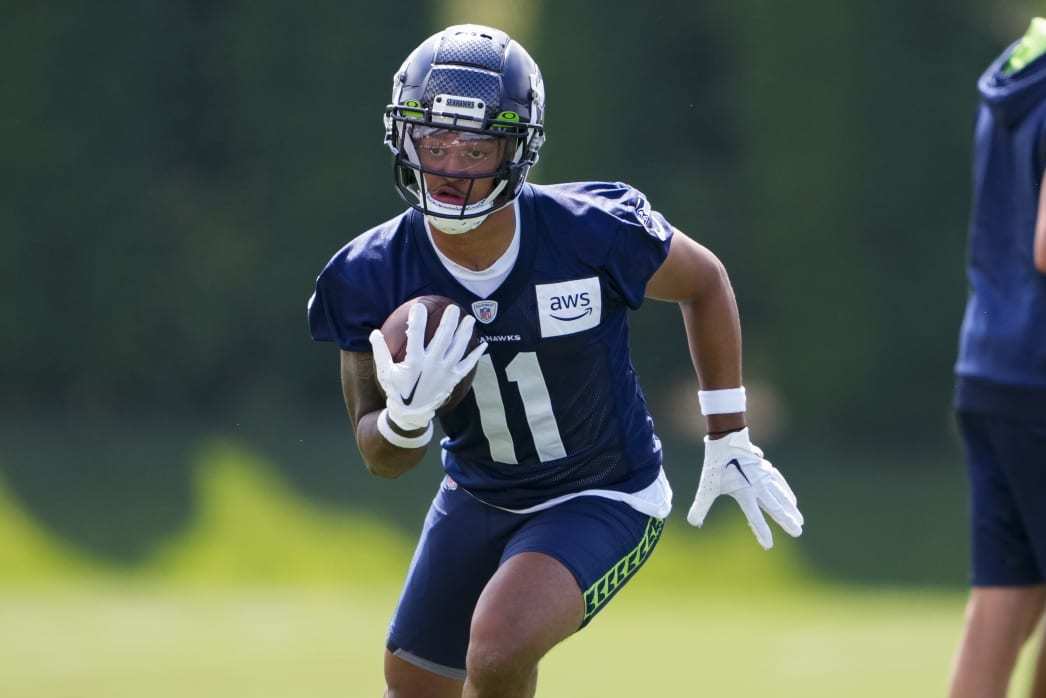 While the Seahawks are Blowing Things Up, Could They Make DK Metcalf or Tyler  Lockett Available? - Bleacher Nation