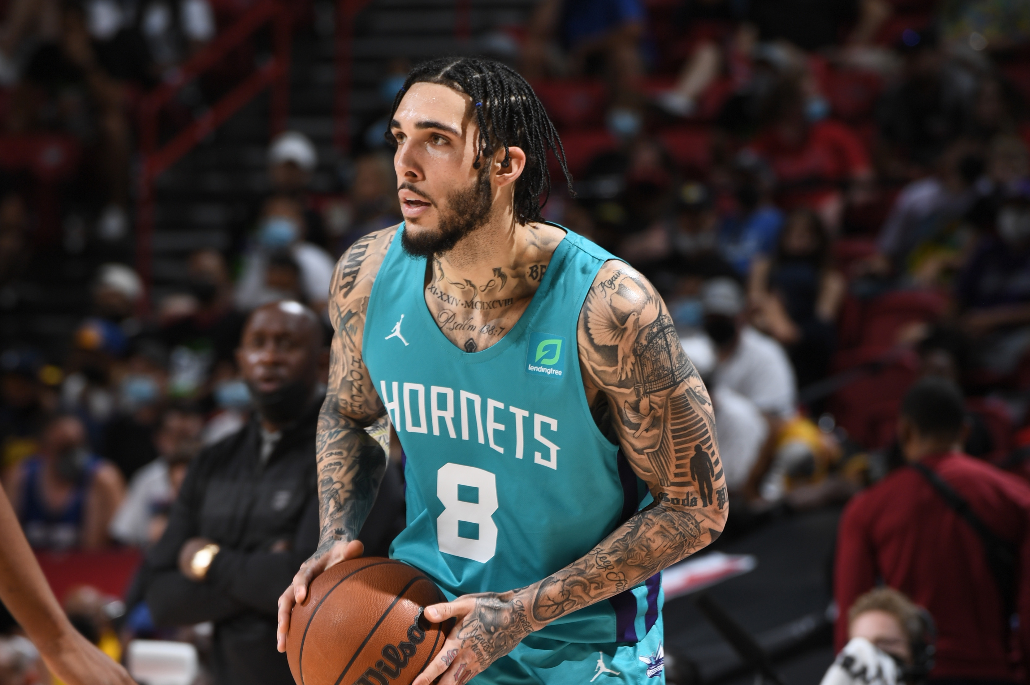 LiAngelo Ball Scores 10 Points as Hornets Fall to Kings in 2021
