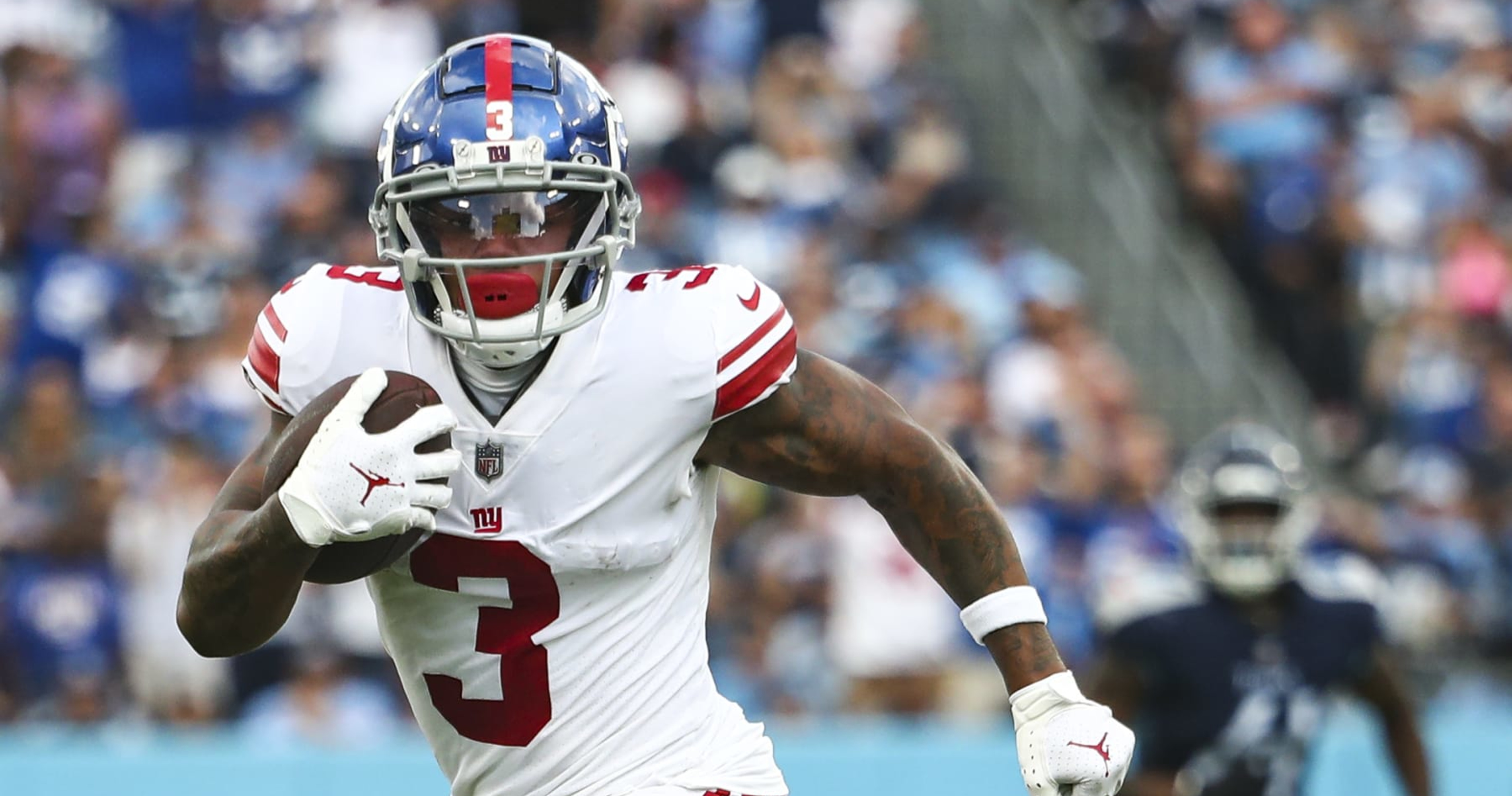 Giants reportedly reach $160M deal with Daniel Jones, use franchise tag on  Saquon Barkley