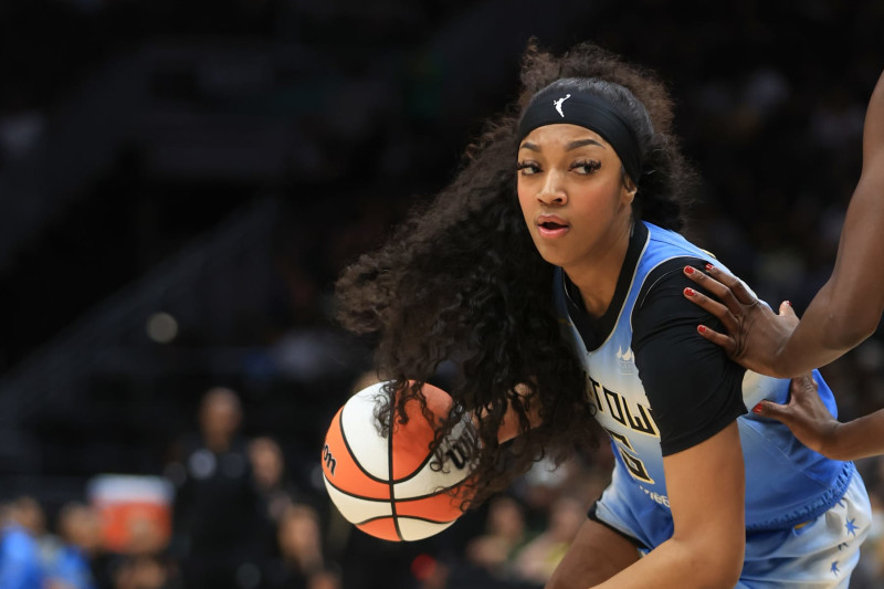 SEATTLE, WA - JULY 5: Angel Reese #5 of the Chicago Sky goes to the basket during the game against the Seattle Storm on July 5, 2024 at Climate Pledge Arena in Seattle, Washington. NOTE TO USER: User expressly acknowledges and agrees that, by downloading and or using this photograph, User is consenting to the terms and conditions of the Getty Images License Agreement. Mandatory Copyright Notice: Copyright 2024 NBAE (Photo by Scott Eklund/NBAE via Getty Images)