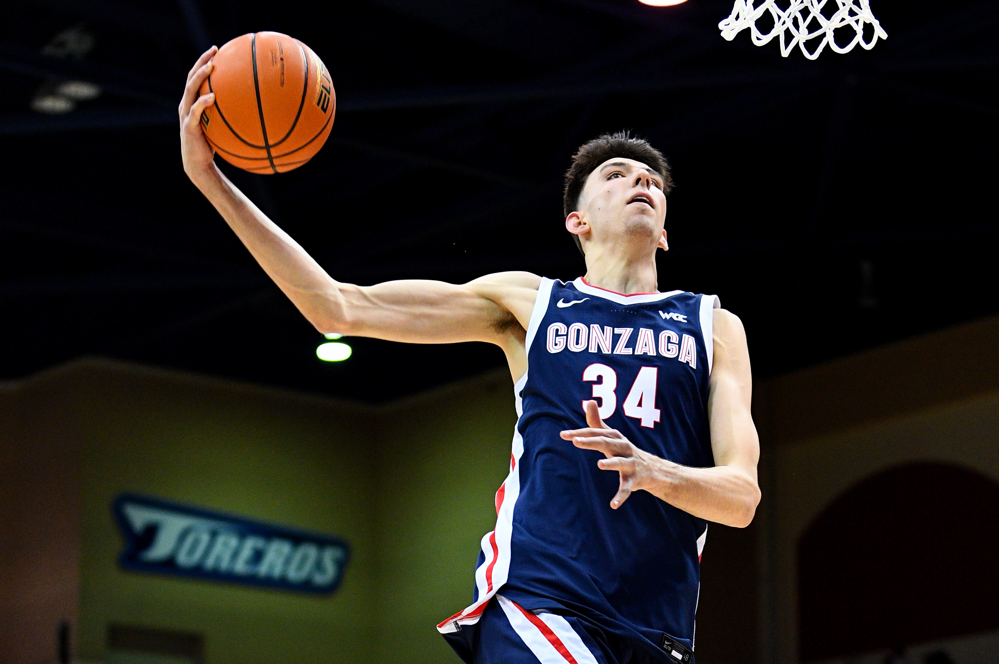 Gonzaga’s Chet Holmgren Declares for 2022 NBA Draft; Potential No. 1 Overall Pick