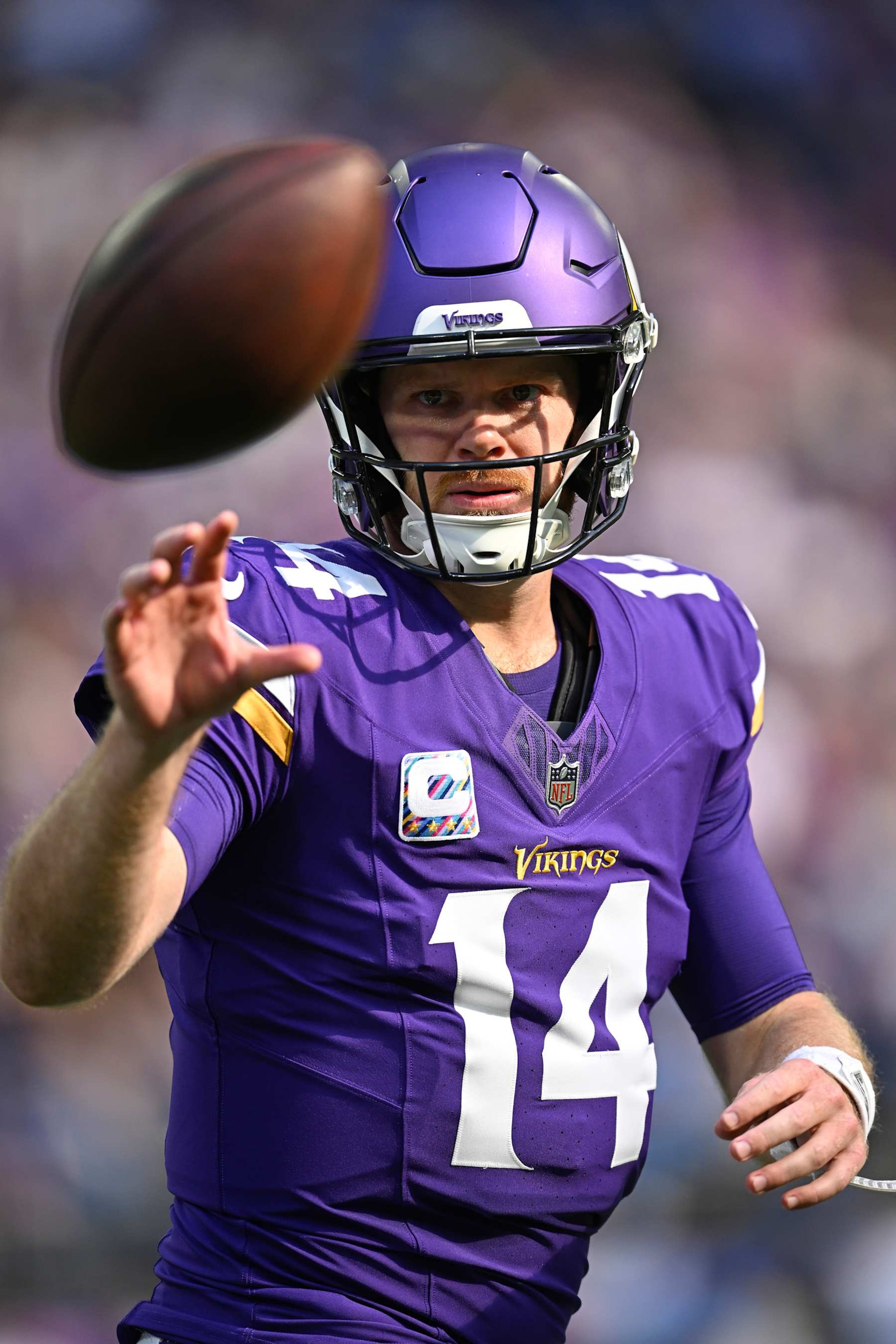 MINNEAPOLIS, MINNESOTA - OCTOBER 20: Sam Darnold #14 of the Minnesota Vikings warms up before a game against the Detroit Lions at U.S. Bank Stadium on October 20, 2024 in Minneapolis, Minnesota. (Photo by Stephen Maturen/Getty Images) MINNEAPOLIS, MINNESOTA - OCTOBER 20: Sam Darnold #14 of the Minnesota Vikings warms up before a game against the Detroit Lions at U.S. Bank Stadium on October 20, 2024 in Minneapolis, Minnesota. (Photo by Stephen Maturen/Getty Images)