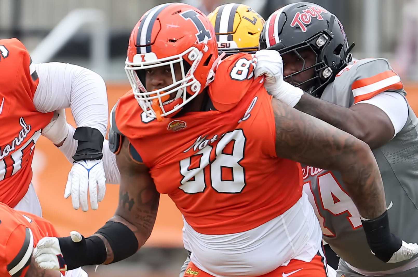 MOBILE, AL - FEBRUARY 03: National defensive lineman Keith Randolph Jr. of Illinois (88) during the 2024 Reese's Senior Bowl on February 3, 2024 at Hancock Whitney Stadium in Mobile, Alabama.  (Photo by Michael Wade/Icon Sportswire via Getty Images)