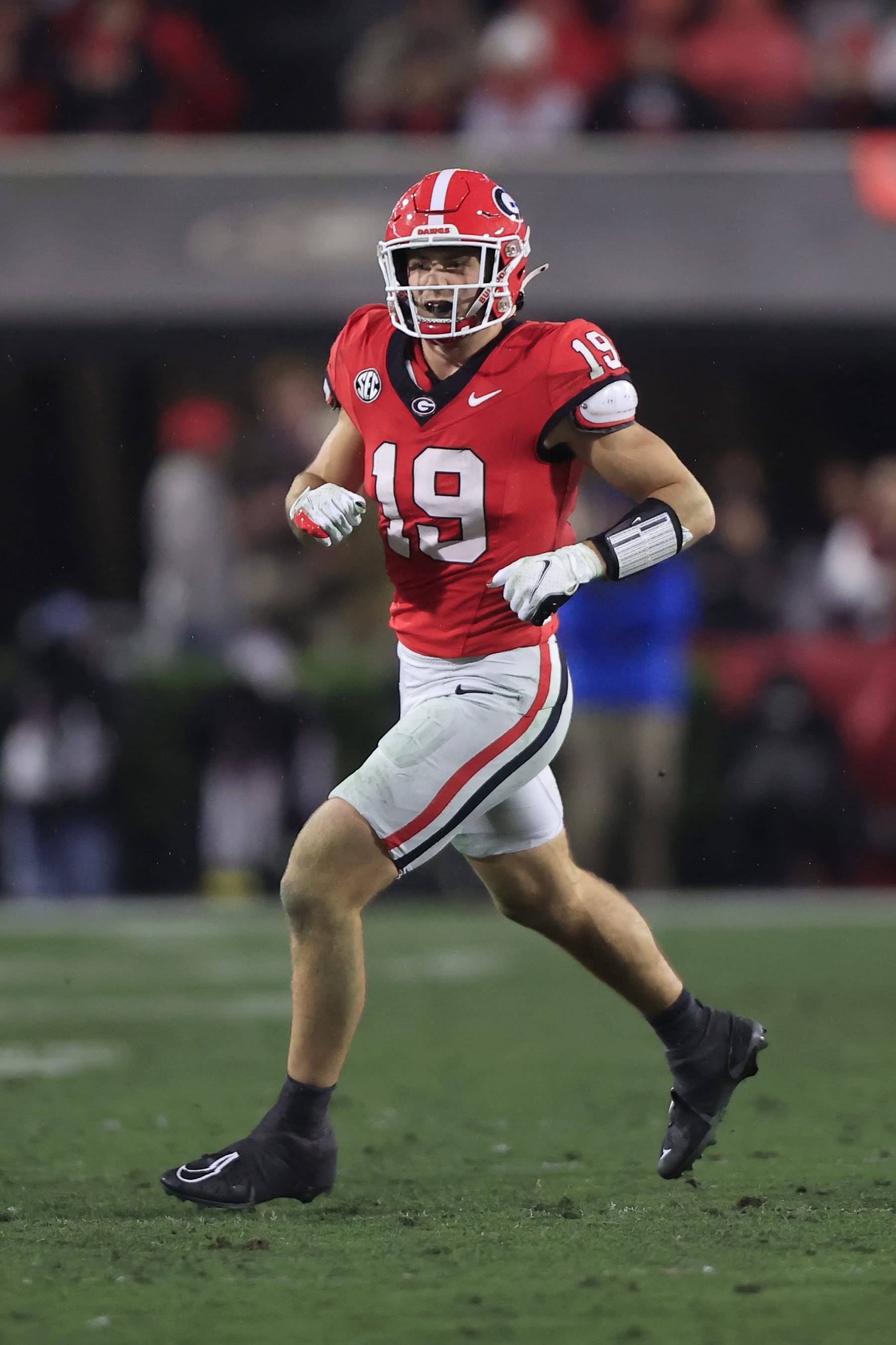 Brock Bowers Rumors: NFL Teams 'Believe' Top-10 Pick Needed to Land TE Amid Jets Buzz - Vimarsana News