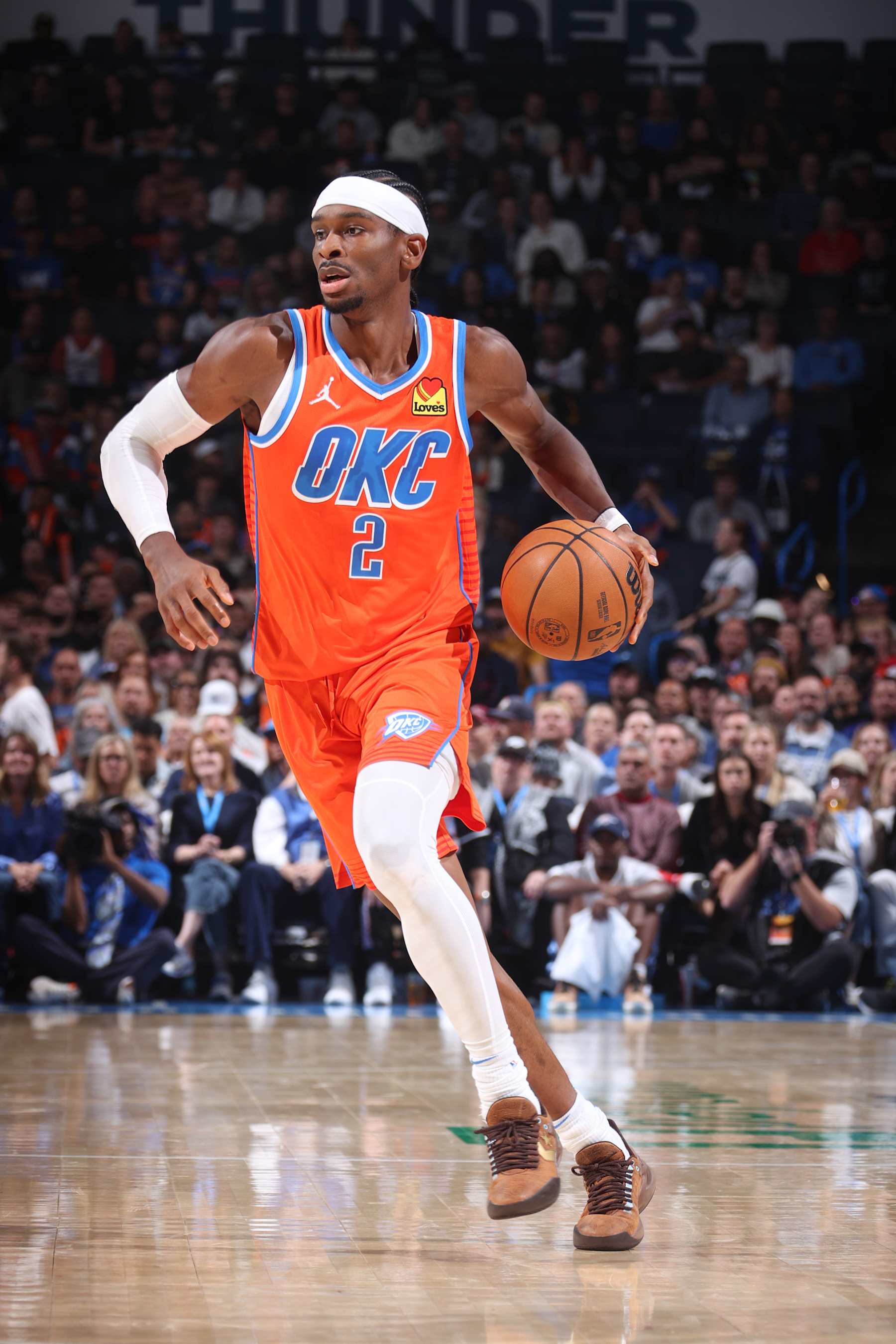OKLAHOMA CITY, OK - NOVEMBER 11: Shai Gilgeous-Alexander #2 of the Oklahoma City Thunder dribbles the ball during the game against the LA Clippers on November 11, 2024 at Paycom Center in Oklahoma City, Oklahoma. NOTE TO USER: User expressly acknowledges and agrees that, by downloading and or using this photograph, User is consenting to the terms and conditions of the Getty Images License Agreement. Mandatory Copyright Notice: Copyright 2024 NBAE (Photo by Nathaniel S. Butler/NBAE via Getty Images)