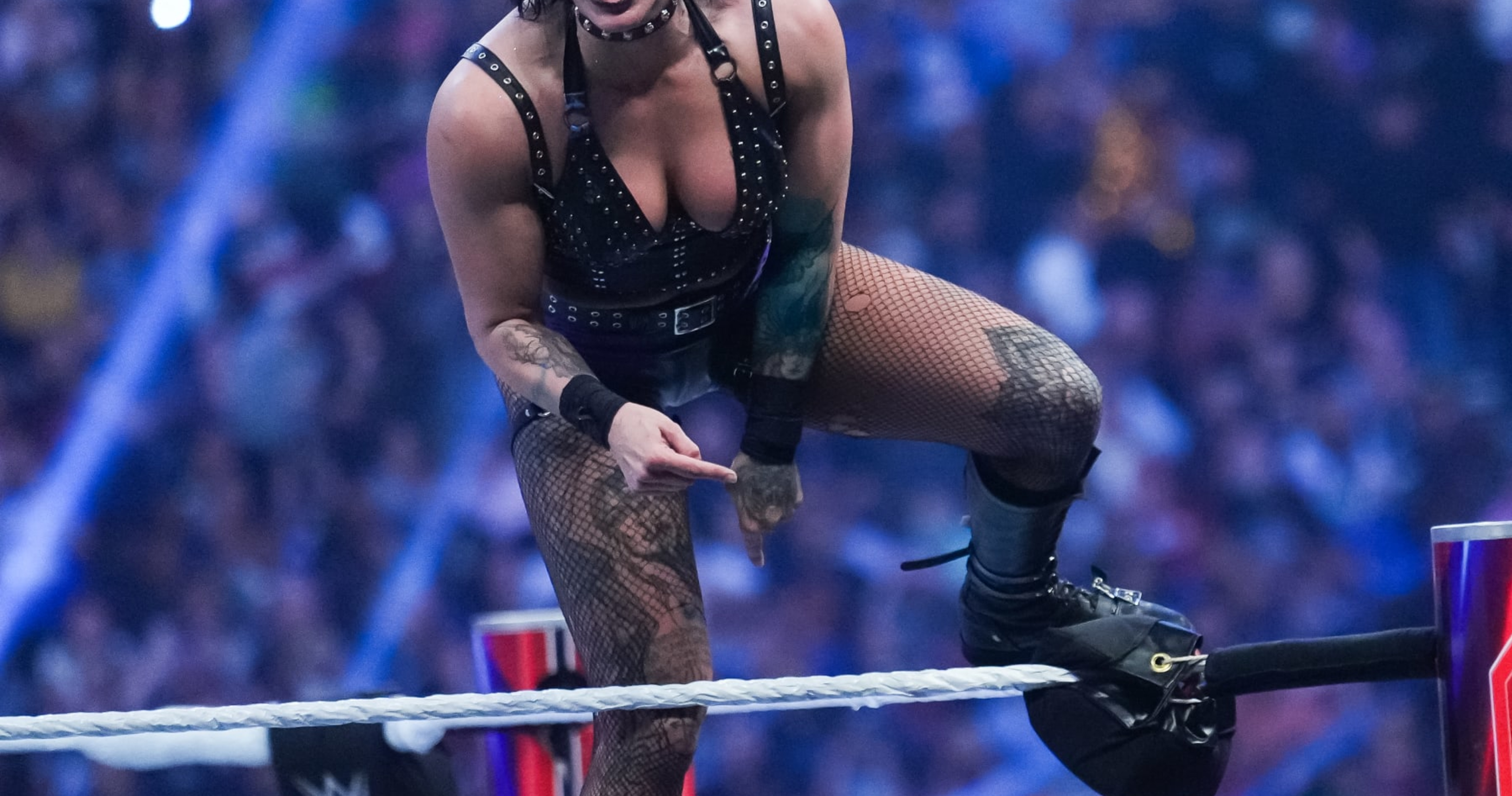 Rhea Ripley Defeats Charlotte Flair, Wins SmackDown Women's Title at
