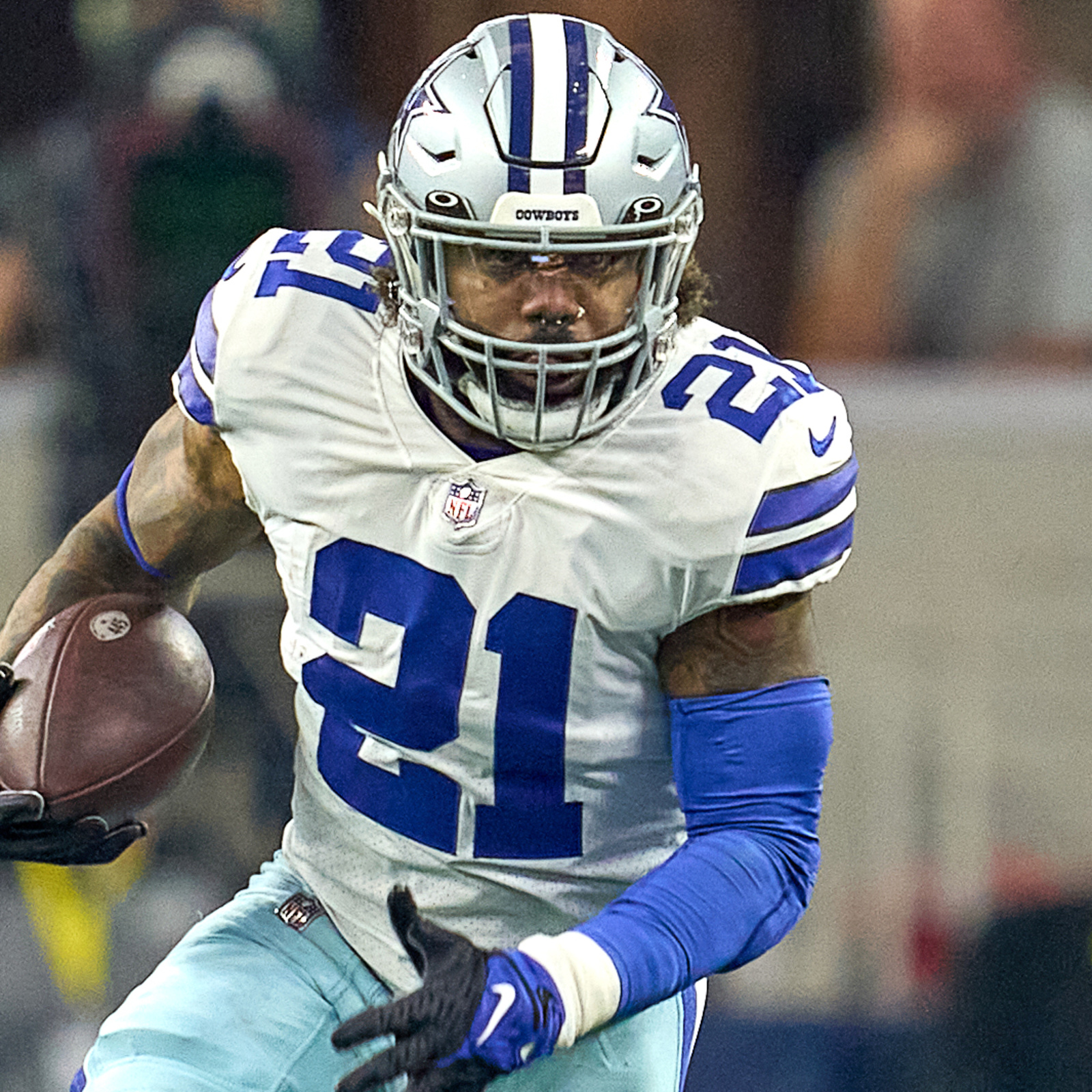 ESPN: NFL Teams Aren't Overly Eager to Sign Ezekiel Elliott, Veteran RBs to  Contract, News, Scores, Highlights, Stats, and Rumors