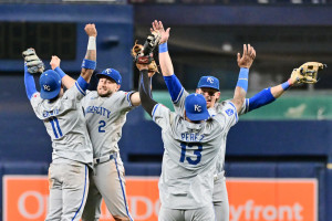 MLB Power Rankings: Yankees and Royals Rise as Rays, Rangers, Mets Continue to Slide