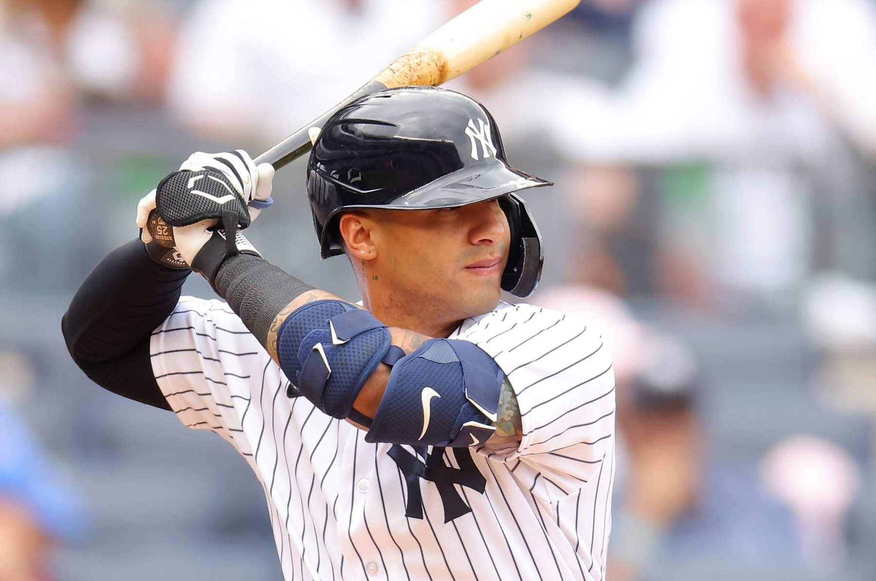 MLB rumors: Why Yankees should swing blockbuster trade for Rockies' Nolan  Arenado 