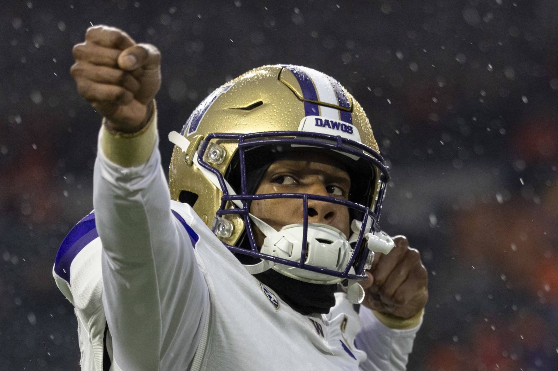 CORVALLIS, OREGON - NOVEMBER 18: Quarterback Michael Penix Jr. #9 of the Washington Huskies warms up before their game against the Oregon State Beavers at Reser Stadium on November 18, 2023 in Corvallis, Oregon. (Photo by Tom Hauck/Getty Images)