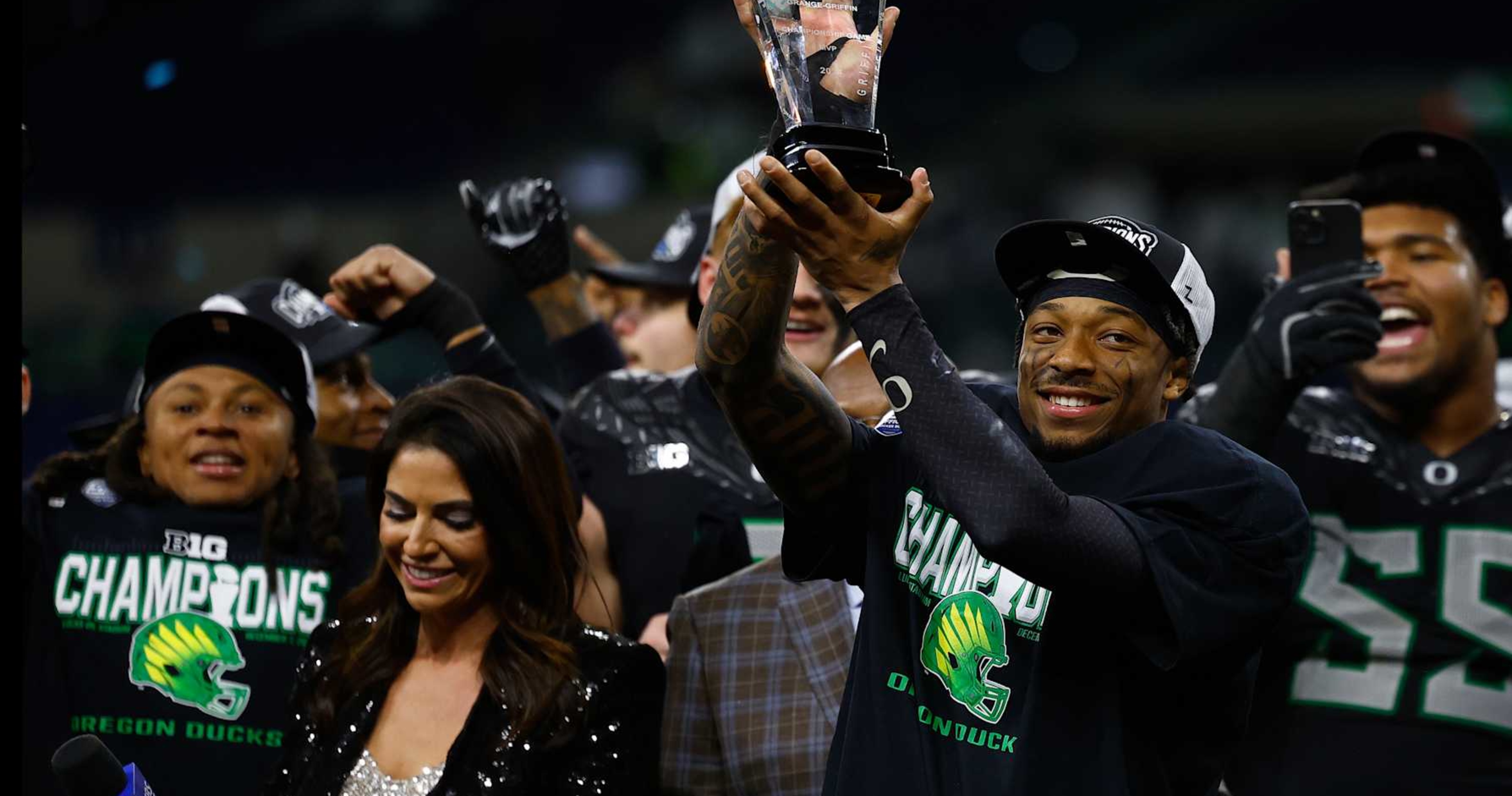 AP College Football Poll 2024 Top 25 Rankings After Championship Games