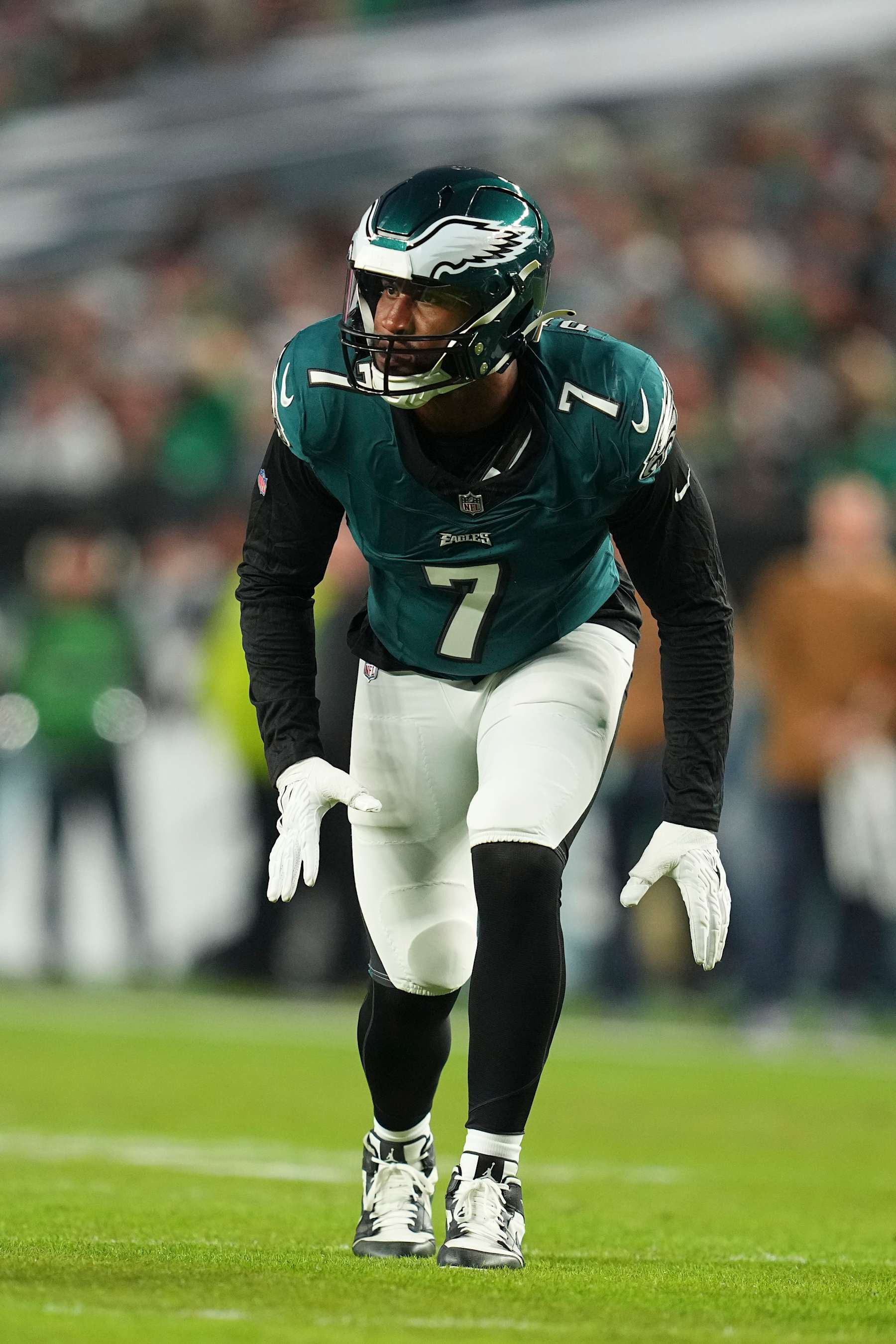 PHILADELPHIA, PENNSYLVANIA - NOVEMBER 5: Haason Reddick #7 of the Philadelphia Eagles in action against the Dallas Cowboys at Lincoln Financial Field on November 5, 2023 in Philadelphia, Pennsylvania. (Photo by Mitchell Leff/Getty Images)