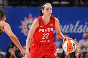 Caitlin Clark Calls Out 'Trolls' amid Abuse of WNBA Players: 'Those Aren't Fans'