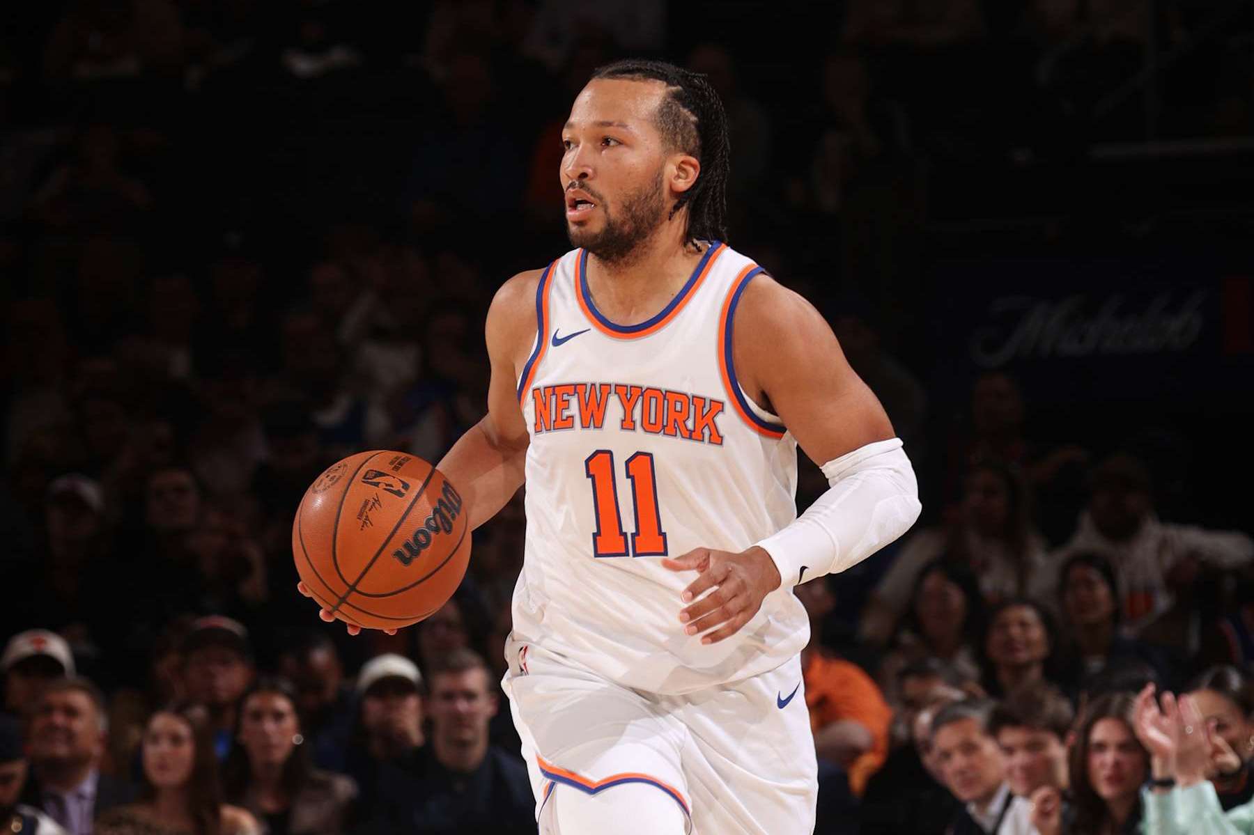 NEW YORK, NY - OCTOBER 9: Jalen Brunson #11 of the New York Knicks dribbles the ball during the game against the Washington Wizards during the 2024 NBA Preseason on October 9, 2024 at Madison Square Garden in New York City, New York.  NOTE TO USER: User expressly acknowledges and agrees that, by downloading and or using this photograph, User is consenting to the terms and conditions of the Getty Images License Agreement. Mandatory Copyright Notice: Copyright 2024 NBAE  (Photo by Nathaniel S. Butler/NBAE via Getty Images)