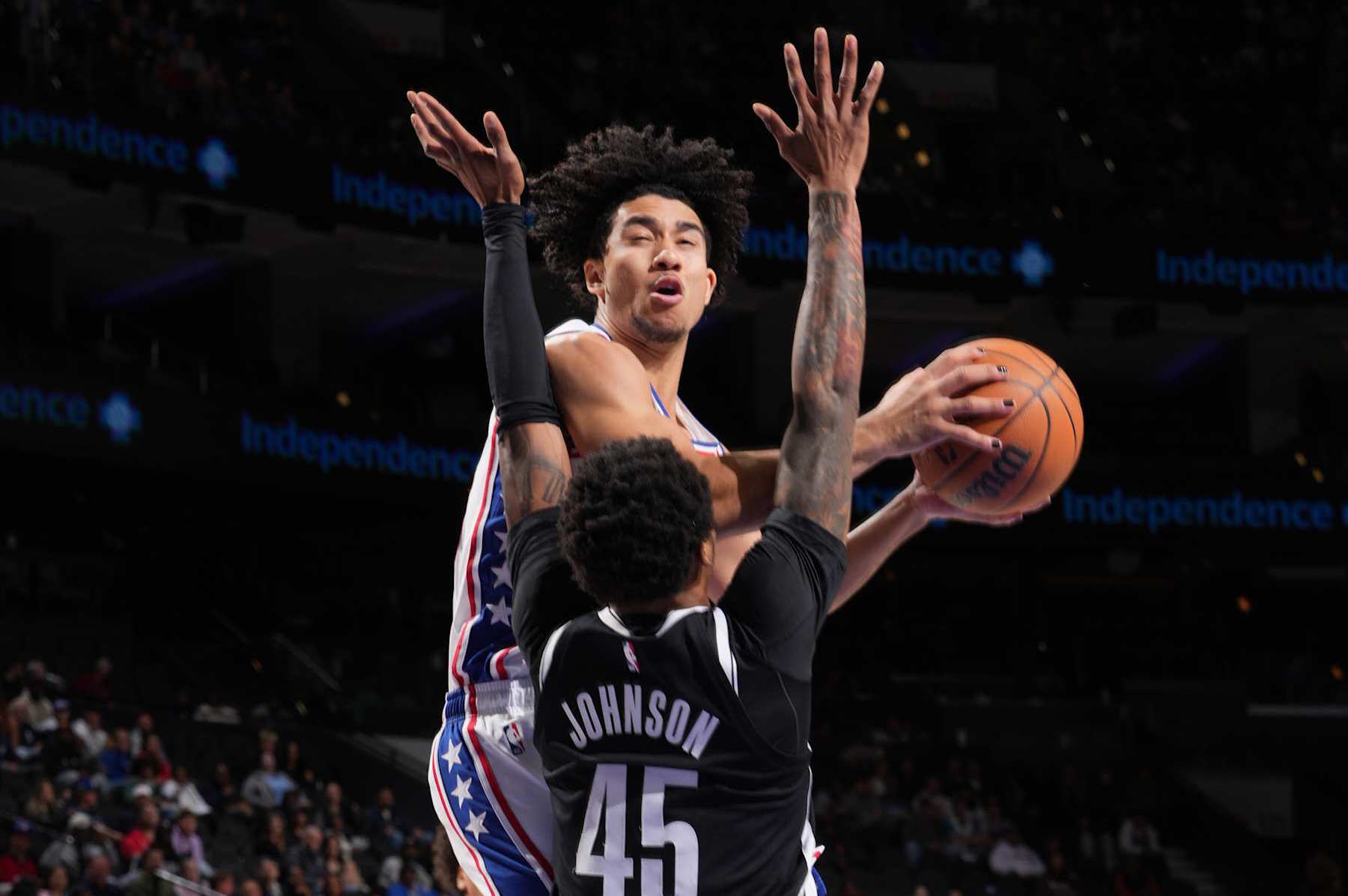 PHILADELPHIA, PA - OCTOBER 16: Jared McCain #20 of the Philadelphia 76ers drives to the basket during the game against the Brooklyn Nets during a NBA preseason game on October 16, 2024 at the Wells Fargo Center in Philadelphia, Pennsylvania NOTE TO USER: User expressly acknowledges and agrees that, by downloading and/or using this Photograph, user is consenting to the terms and conditions of the Getty Images License Agreement. Mandatory Copyright Notice: Copyright 2024 NBAE (Photo by Jesse D. Garrabrant/NBAE via Getty Images)