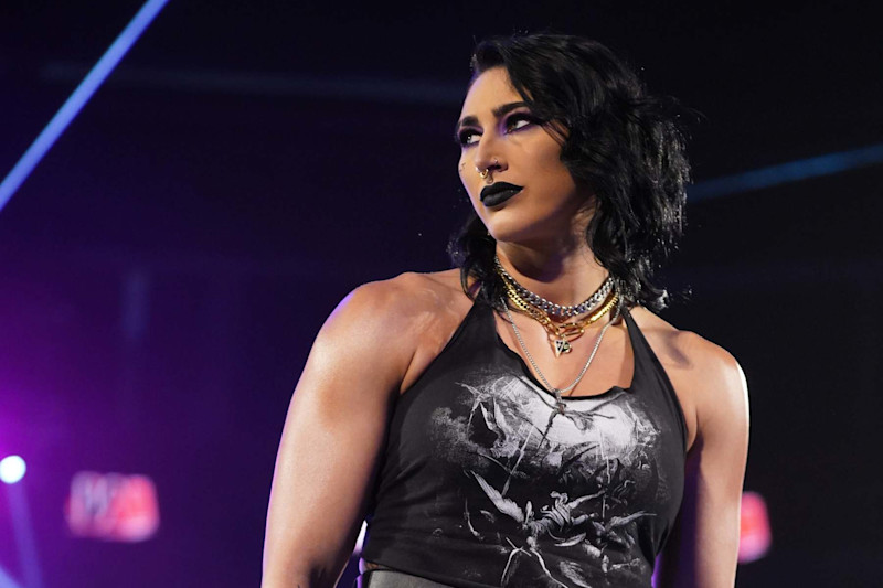 WWE Raw Results Winners Live Grades Reaction and Highlights From Aug. 19 News Scores Highlights Stats and Rumors Bleacher Report
