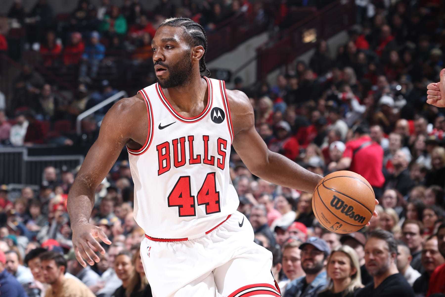 CHICAGO, IL - JANUARY 20: Patrick Williams #44 of the Chicago Bulls handles the ball during the game against the Memphis Grizzlies on January 20, 2024 at United Center in Chicago, Illinois. NOTE TO USER: User expressly acknowledges and agrees that, by downloading and or using this photograph, User is consenting to the terms and conditions of the Getty Images License Agreement. Mandatory Copyright Notice: Copyright 2024 NBAE (Photo by Jeff Haynes/NBAE via Getty Images)