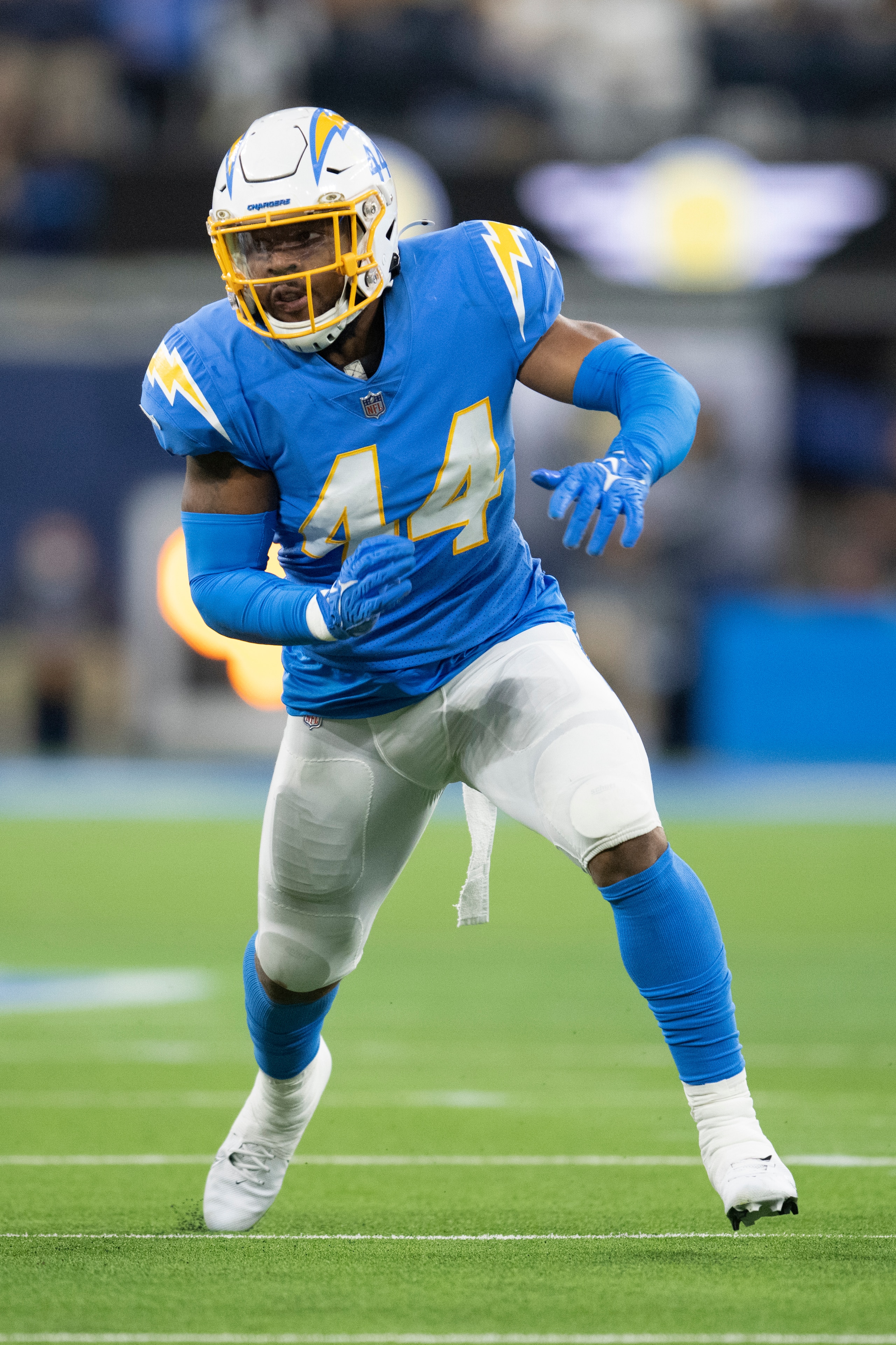 Los Angeles Chargers outside linebacker Kyzir White (44) runs during an NFL football game against the Pittsburgh Steelers Sunday, Nov. 21, 2021, in Inglewood, Calif. (AP Photo/Kyusung Gong)