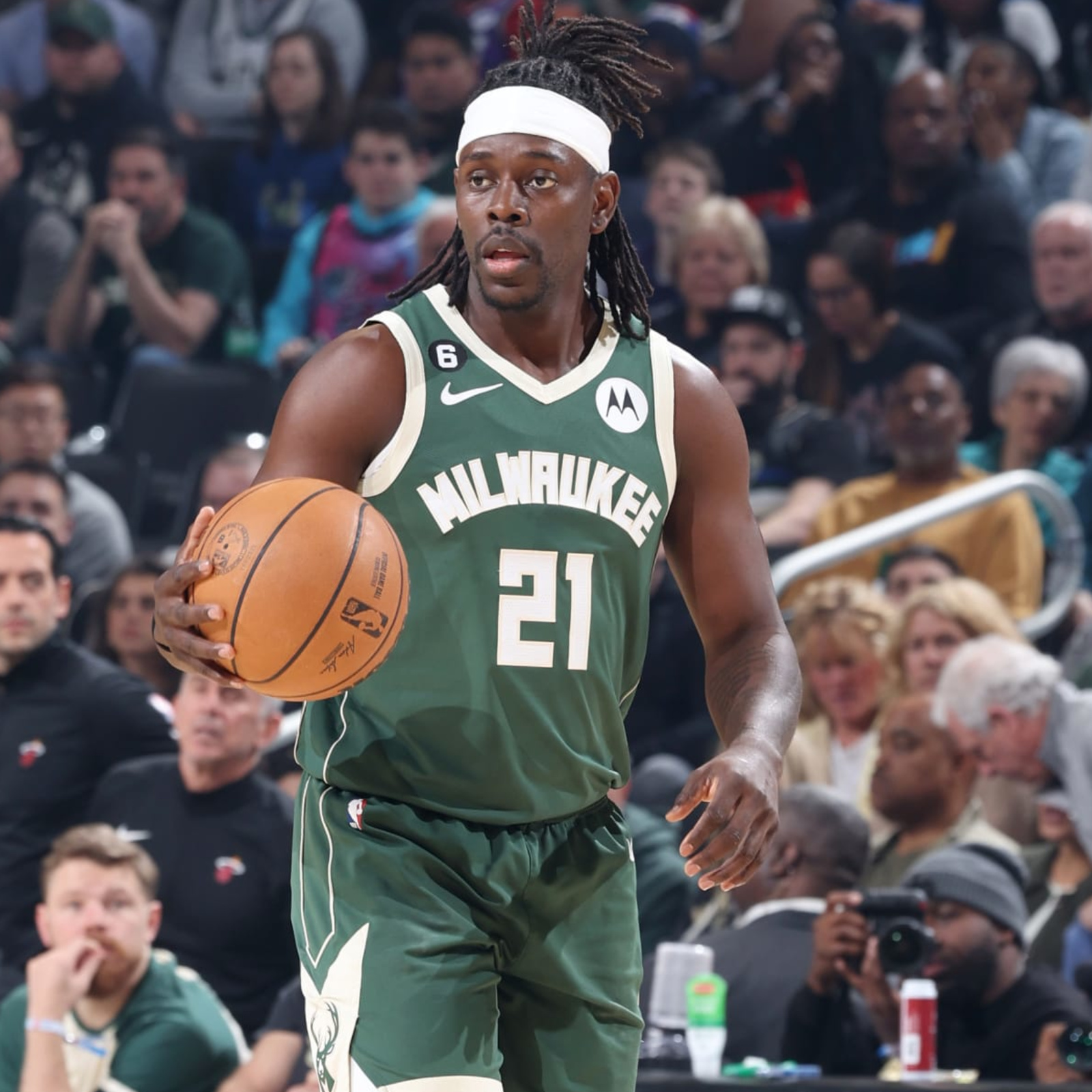 Jrue Holiday Trade Rumors: What's the Cost for Sixers? - Sports