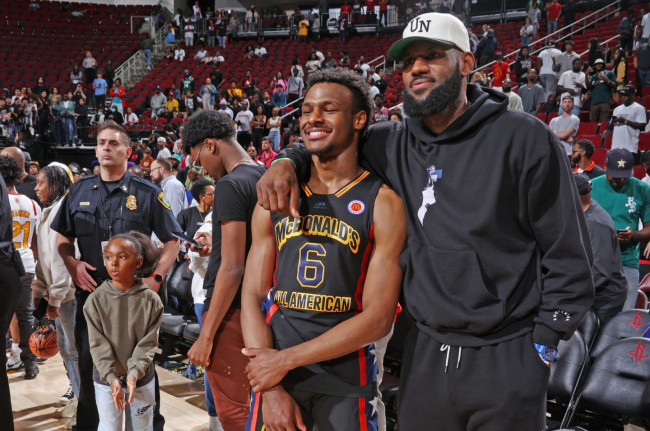 LeBron James National Basketball Association News Scores
