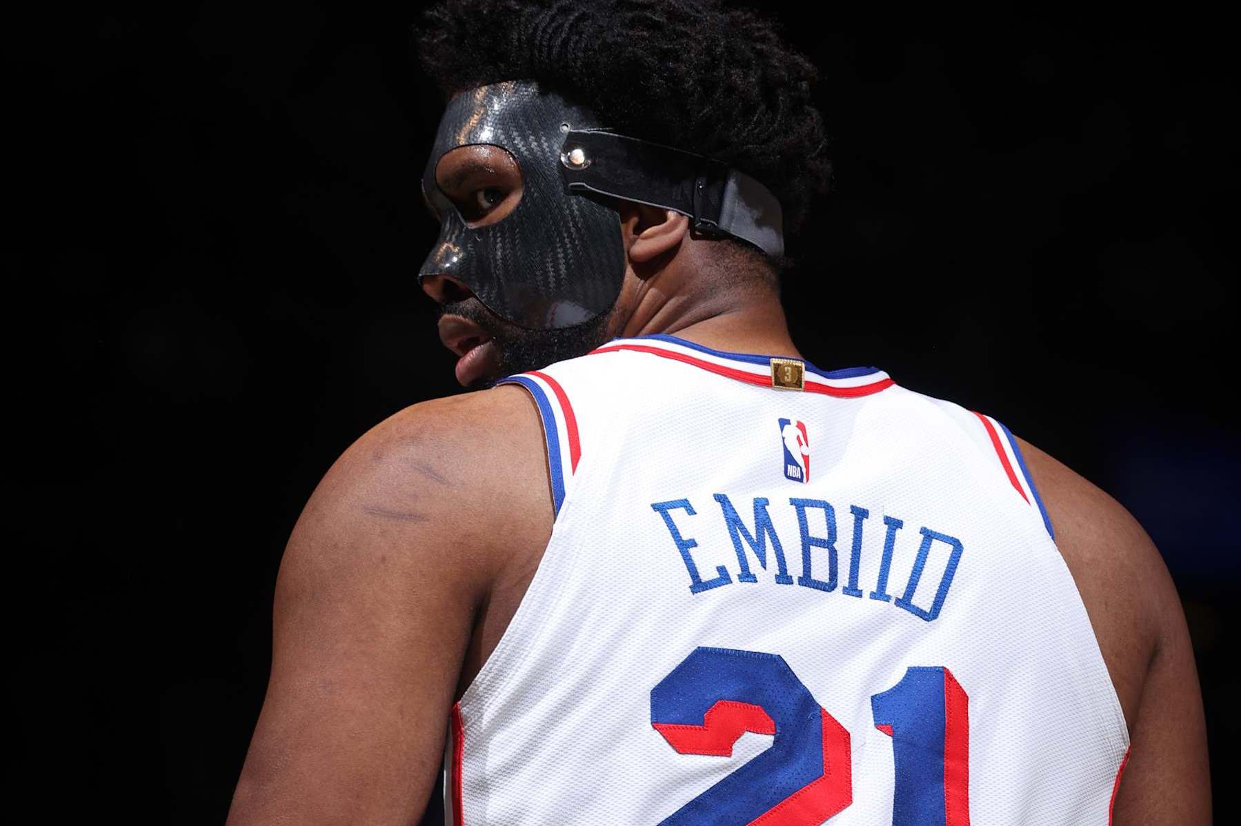 BROOKLYN, NY - JANUARY 4: Joel Embiid #21 of the Philadelphia 76ers looks on during the game against the Brooklyn Nets on January 4, 2025 at Barclays Center in Brooklyn, New York. NOTE TO USER: User expressly acknowledges and agrees that, by downloading and or using this Photograph, user is consenting to the terms and conditions of the Getty Images License Agreement. Mandatory Copyright Notice: Copyright 2025 NBAE (Photo by Nathaniel S. Butler/NBAE via Getty Images)