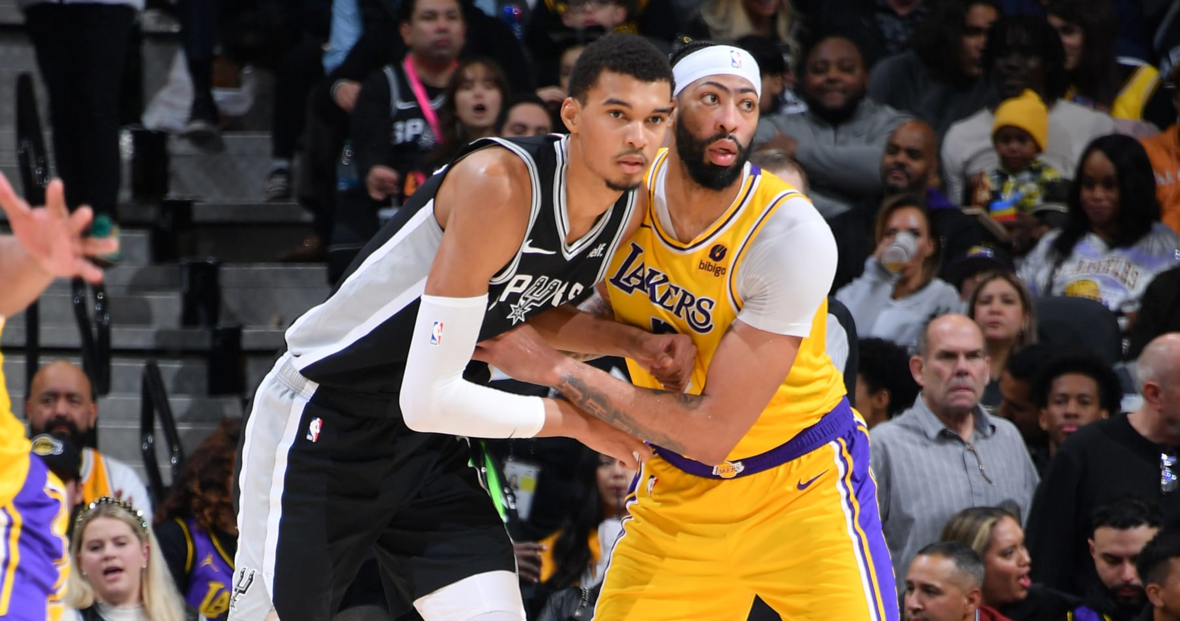 Fans Hype Anthony Davis-Victor Wembanyama Duel as Lakers Beat Spurs with  LeBron Out | News, Scores, Highlights, Stats, and Rumors | Bleacher Report