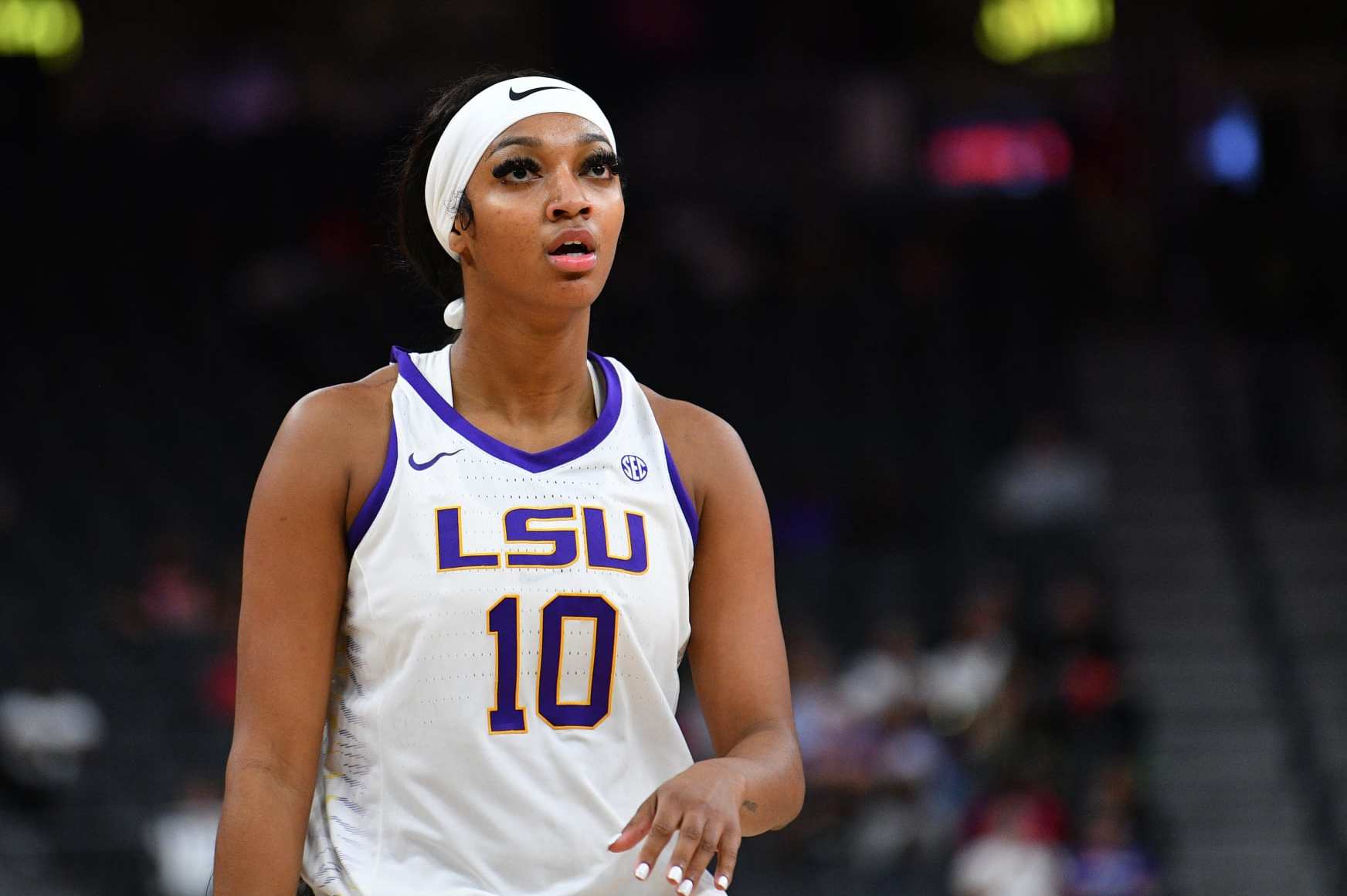LAS VEGAS, NV - NOVEMBER 06: LSU Tigers forward Angel Reese (10) looks on during the Hall of Fame Series, a women's college basketball game between the LSU Tigers and the Colorado Buffaloes on November 6, 2023 at T-Mobile Arena in Las Vegas, NV. (Photo by Brian Rothmuller/Icon Sportswire via Getty Images)