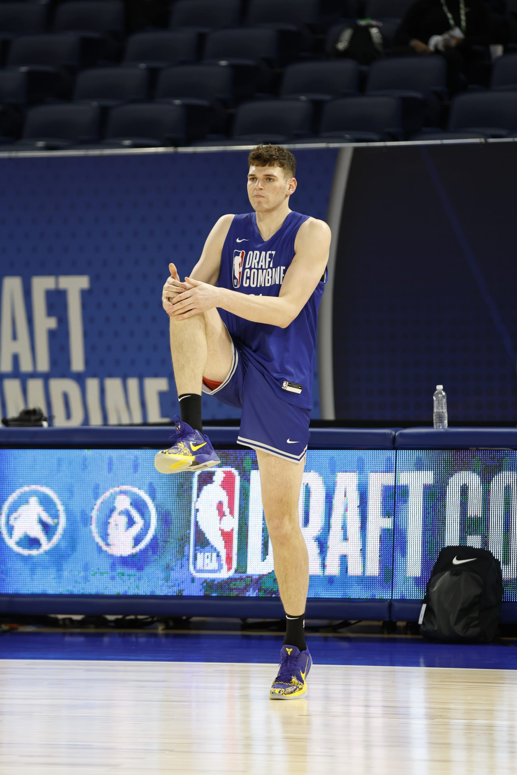 CHICAGO, IL - MAY 13: Donovan Clingan warms up during the 2024 NBA Combine on May 13, 2024 at Wintrust Arena in Chicago, Illinois. NOTE TO USER: User expressly acknowledges and agrees that, by downloading and or using this photograph, User is consenting to the terms and conditions of the Getty Images License Agreement. Mandatory Copyright Notice: Copyright 2024 NBAE (Photo by Kamil Krzaczynski/NBAE via Getty Images)