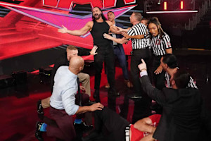 WWE Raw Results: Winners, Live Grades, Reaction and Highlights From December 23