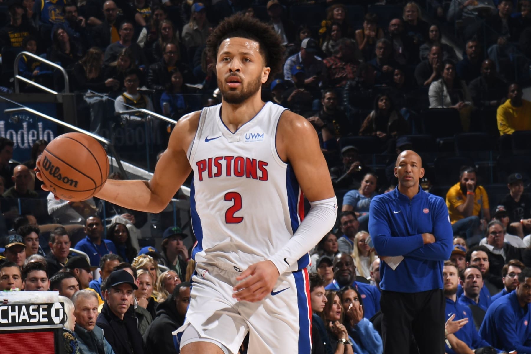 SAN FRANCISCO, CA - JANUARY 5: Cade Cunningham #2 of the Detroit Pistons brings the ball up court against the Golden State Warriors on January 5, 2024 at Chase Center in San Francisco, California. NOTE TO USER: User expressly acknowledges and agrees that, by downloading and or using this photograph, user is consenting to the terms and conditions of Getty Images License Agreement. Mandatory Copyright Notice: Copyright 2024 NBAE (Photo by Noah Graham/NBAE via Getty Images)