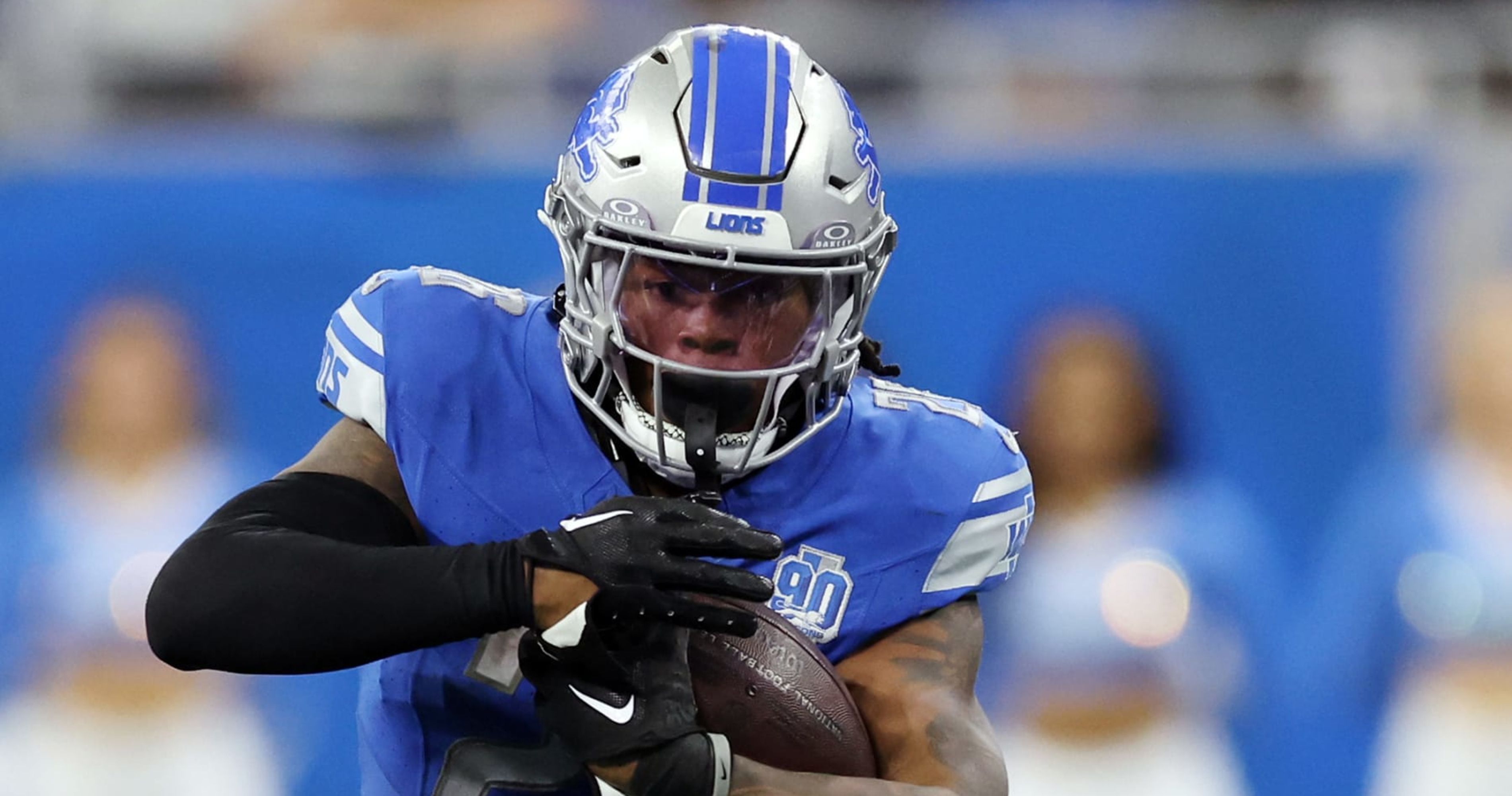 Lions' Jahmyr Gibbs Questionable vs. Panthers After Suffering Hamstring Injury