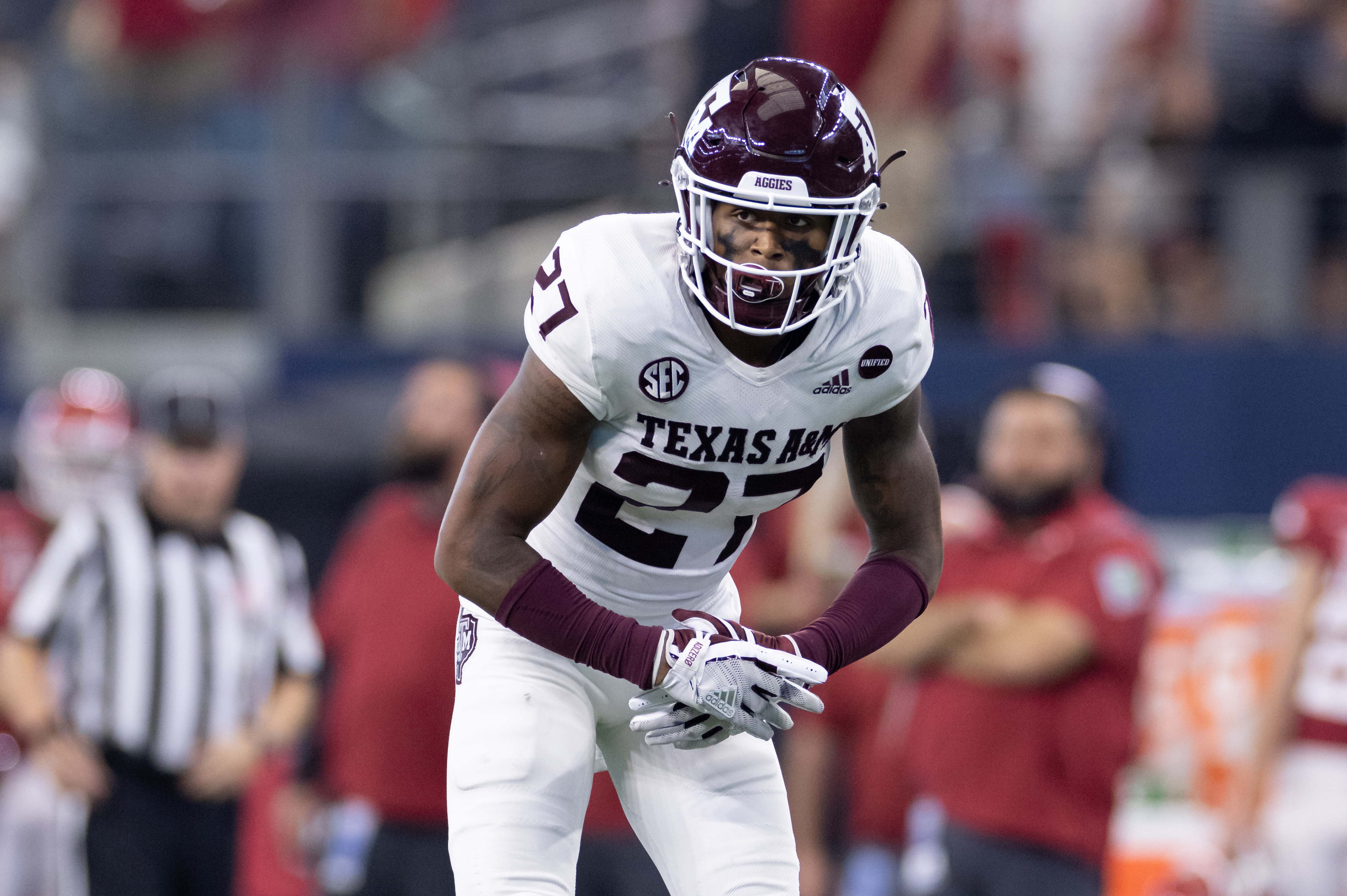 Texas A&M Aggies LB Von Miller Returns To Practice With Buffalo Bills -  Sports Illustrated Texas A&M Aggies News, Analysis and More